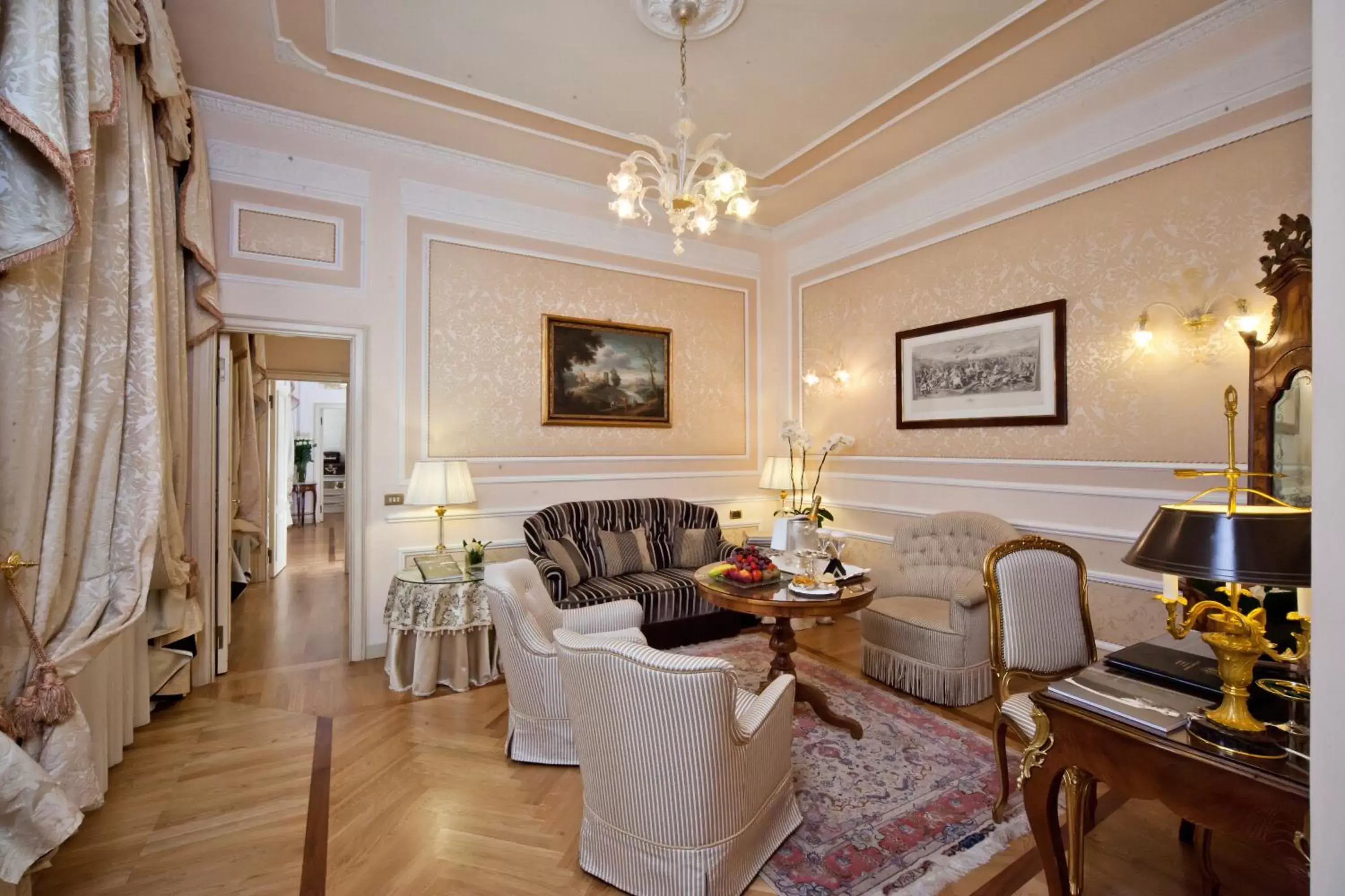 Seating Area in Grand Hotel Majestic gia' Baglioni