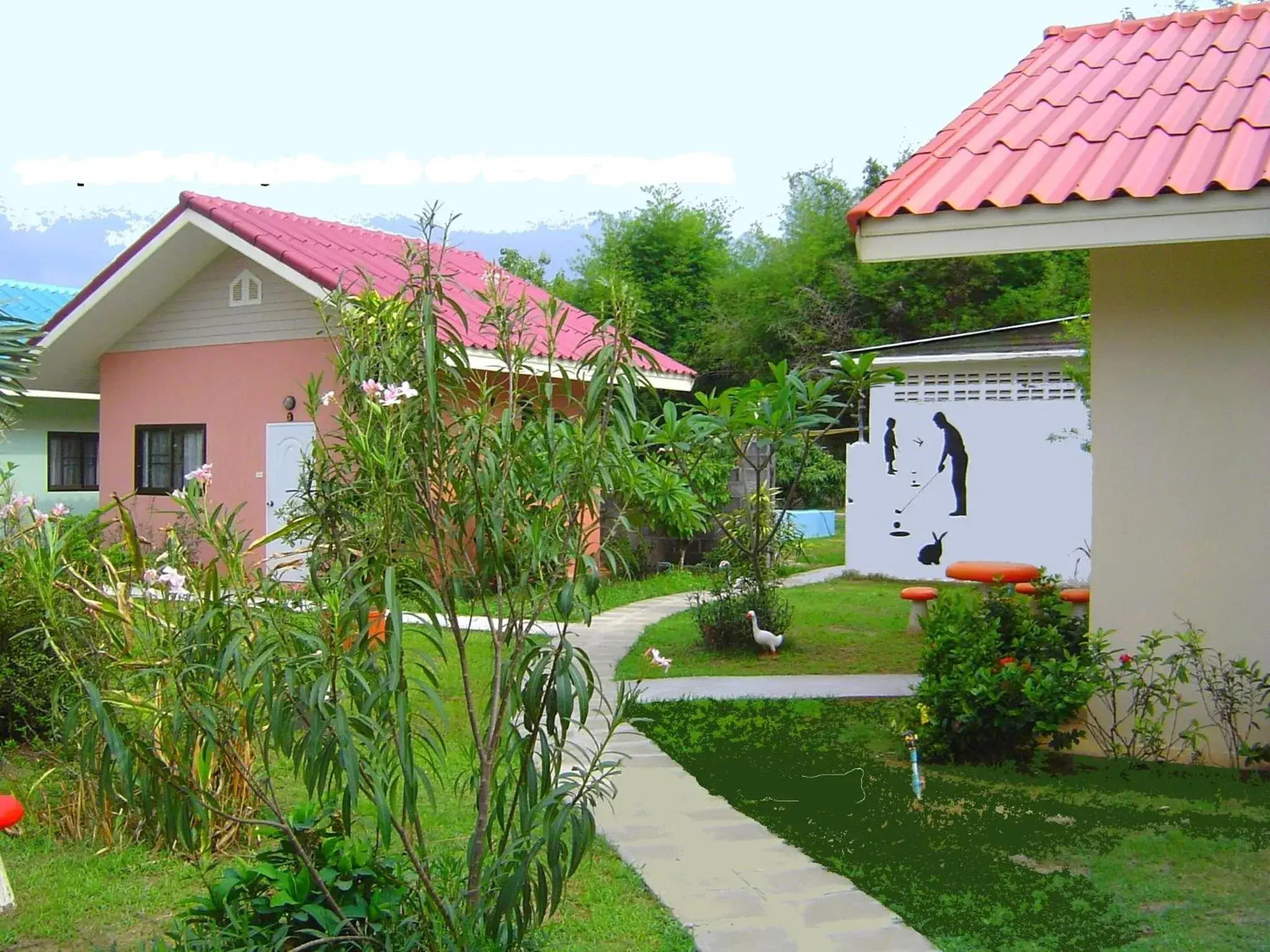 Facade/entrance, Garden in Mini-golf & Resort Ubon Ratchathani
