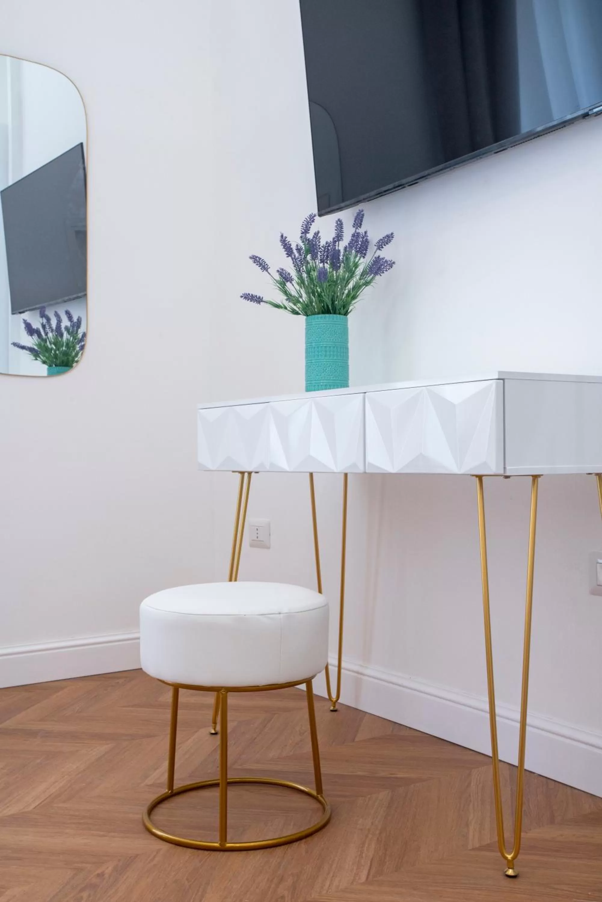 Decorative detail in Relais al Castello