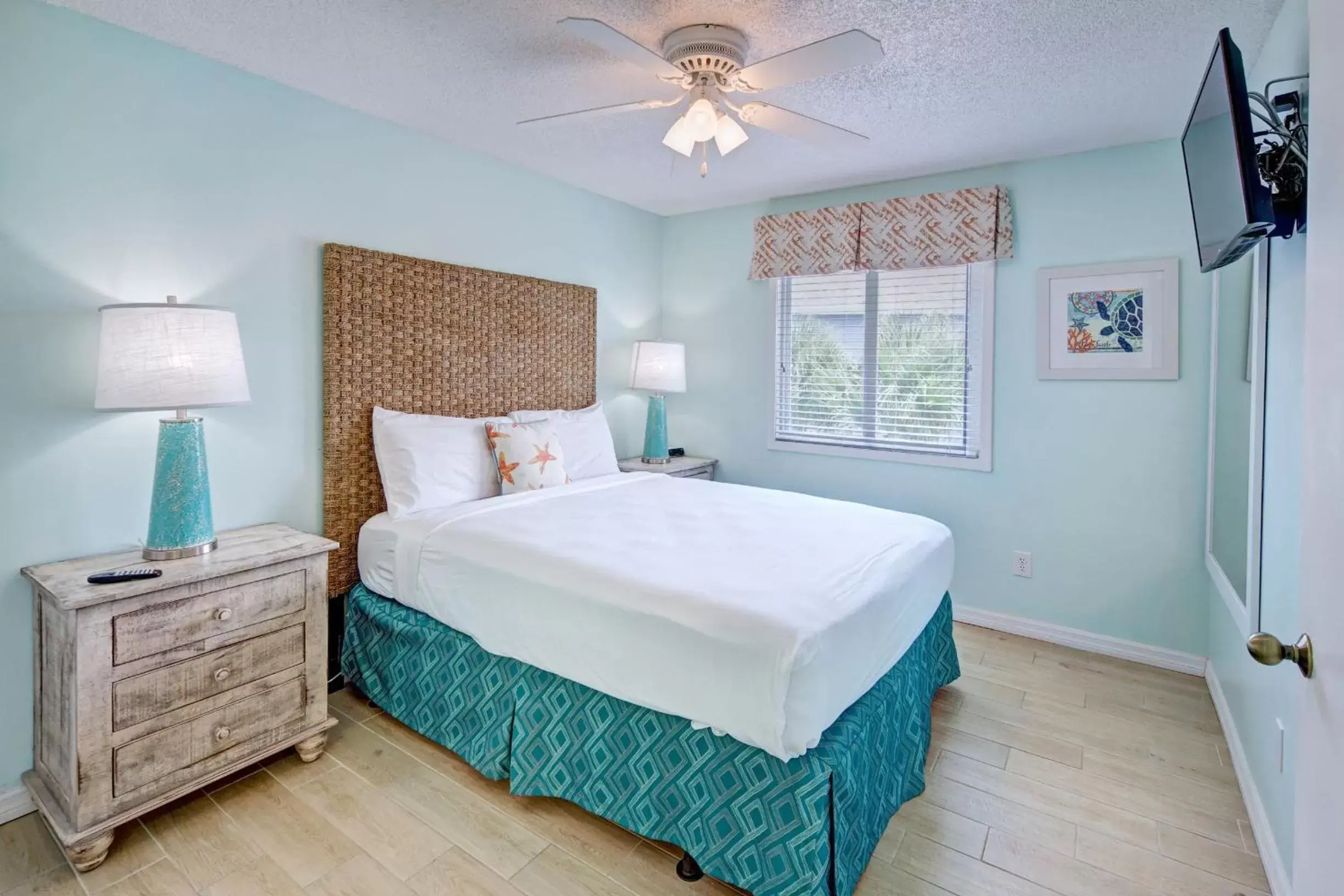 Bedroom, Bed in New Smyrna Waves by Exploria Resorts