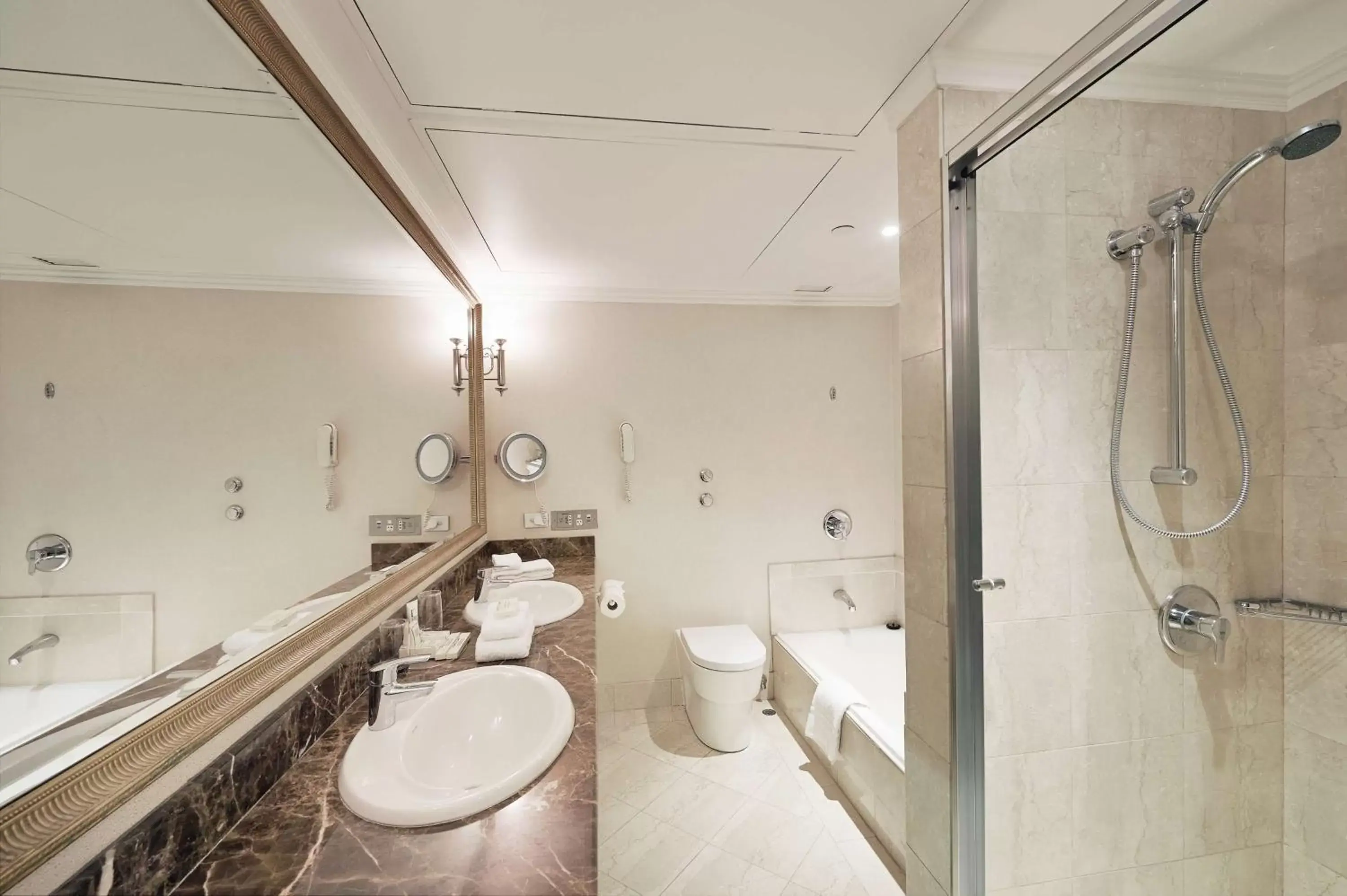 Bathroom in Parmelia Hilton Perth