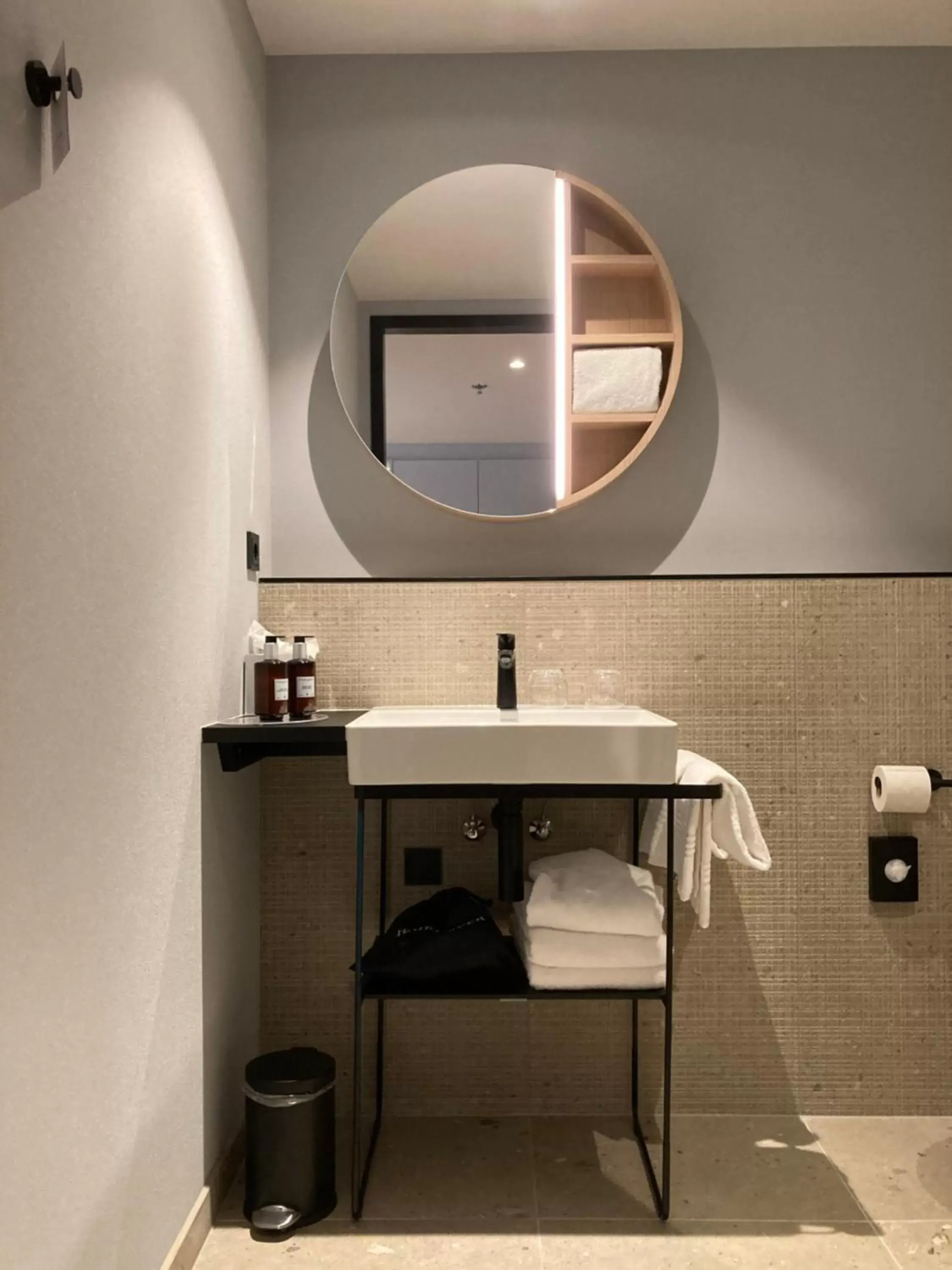 Bathroom in Residence Inn by Marriott The Hague