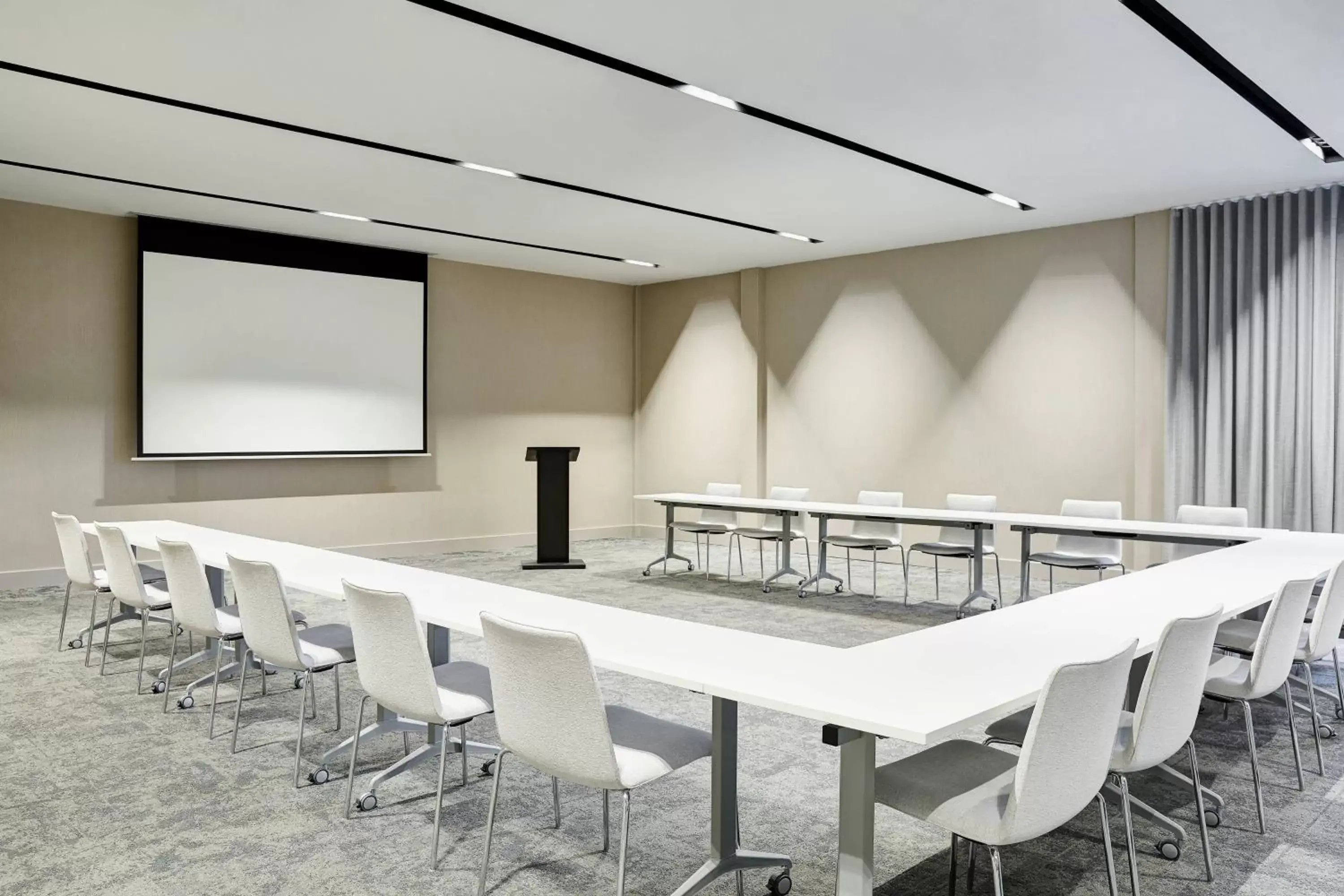 Meeting/conference room in AC Hotel by Marriott Tampa Airport