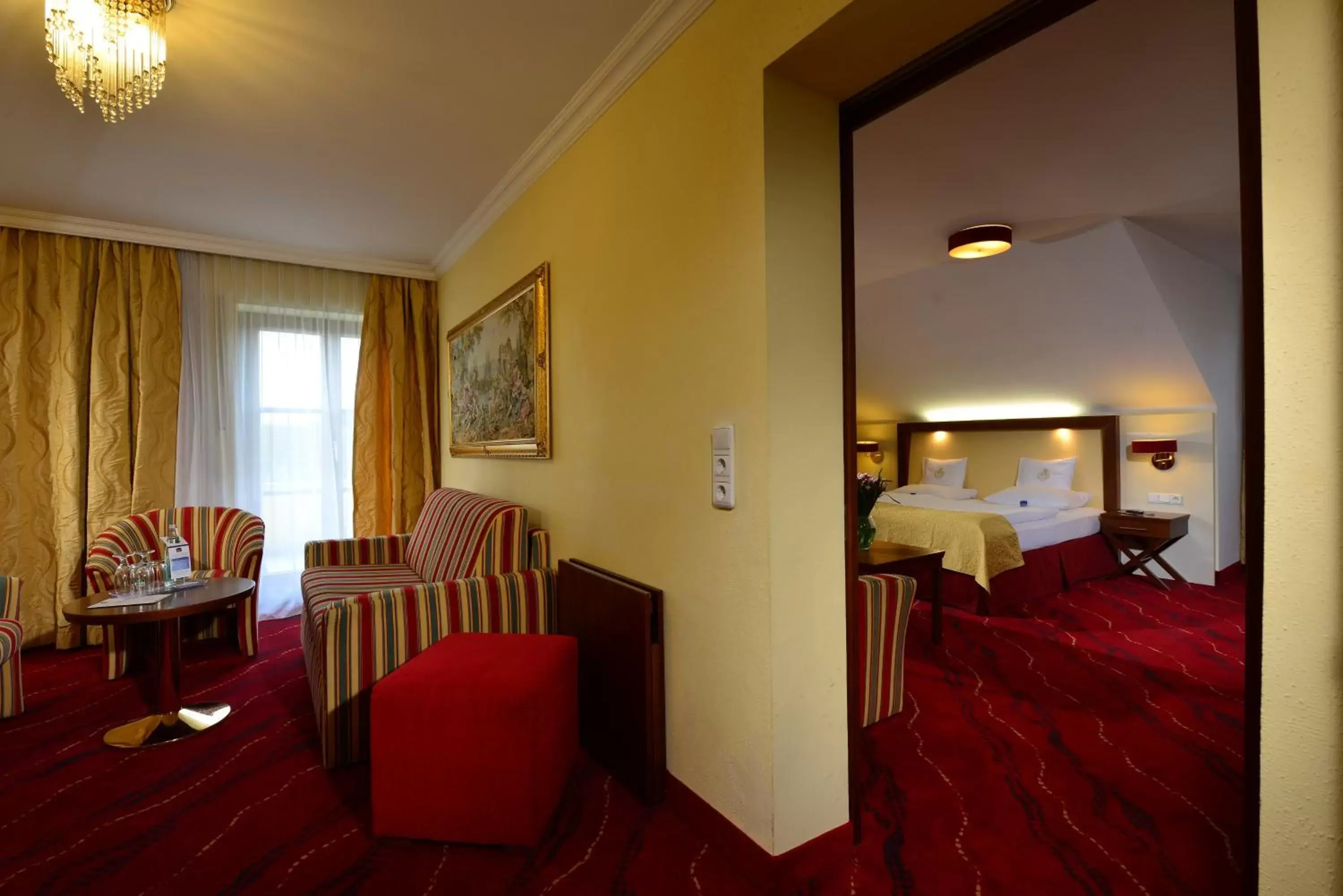 TV and multimedia, Seating Area in Best Western Plus Hotel Erb