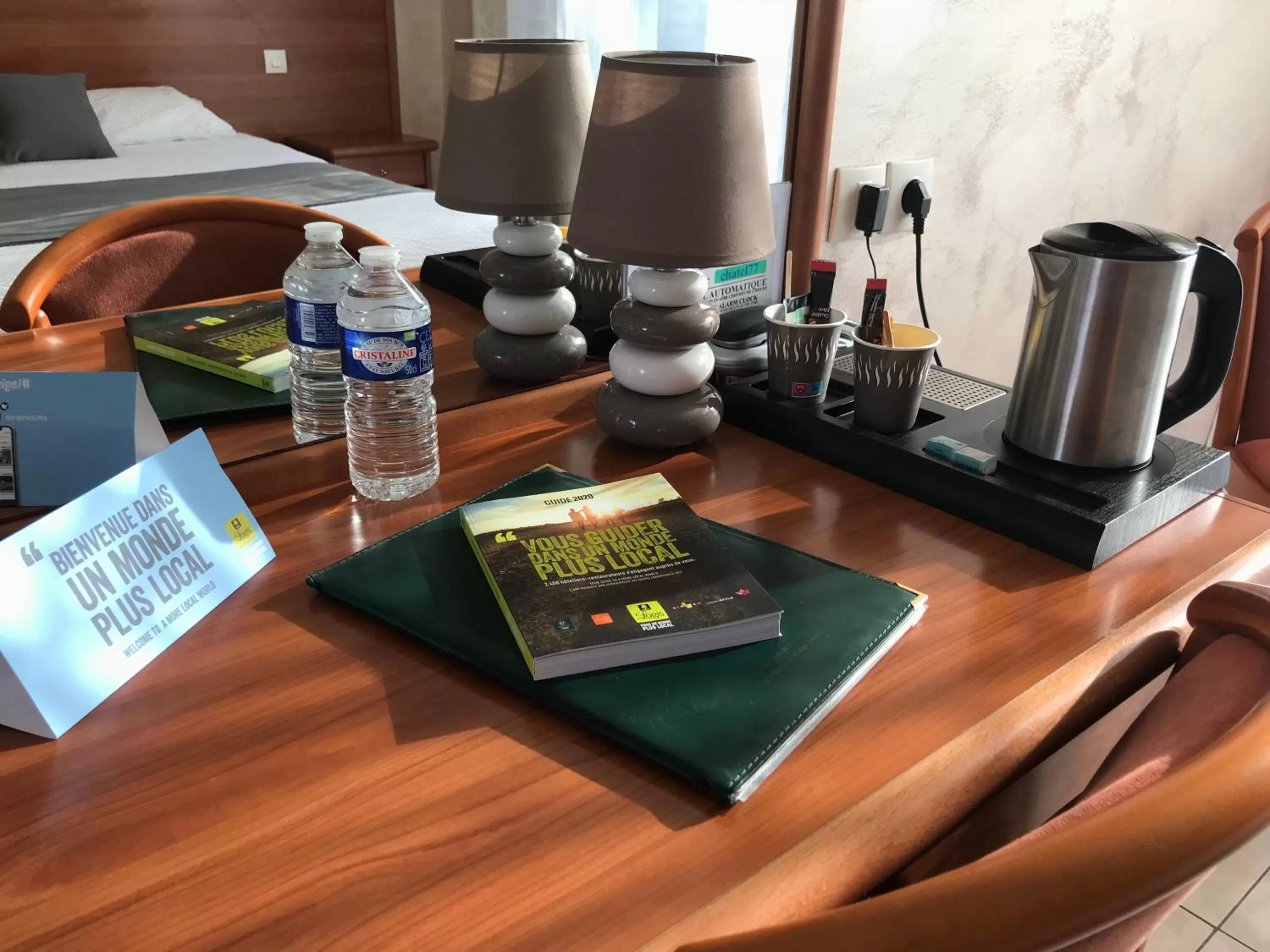 Logis - Hostellerie Le Chatel Nangis