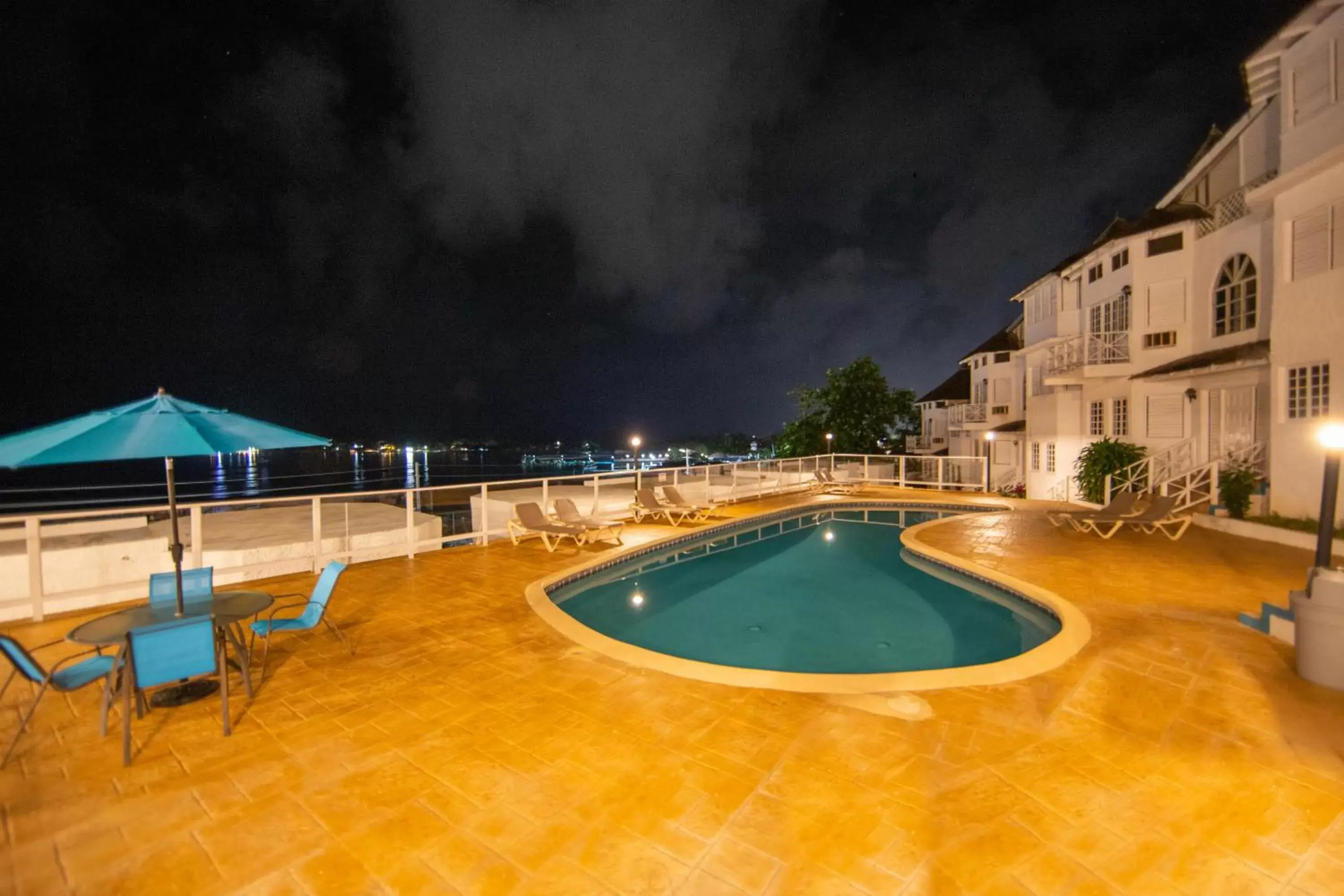 Apartment in Luxe Beach Resort Apartment in Luxe Beach Resort