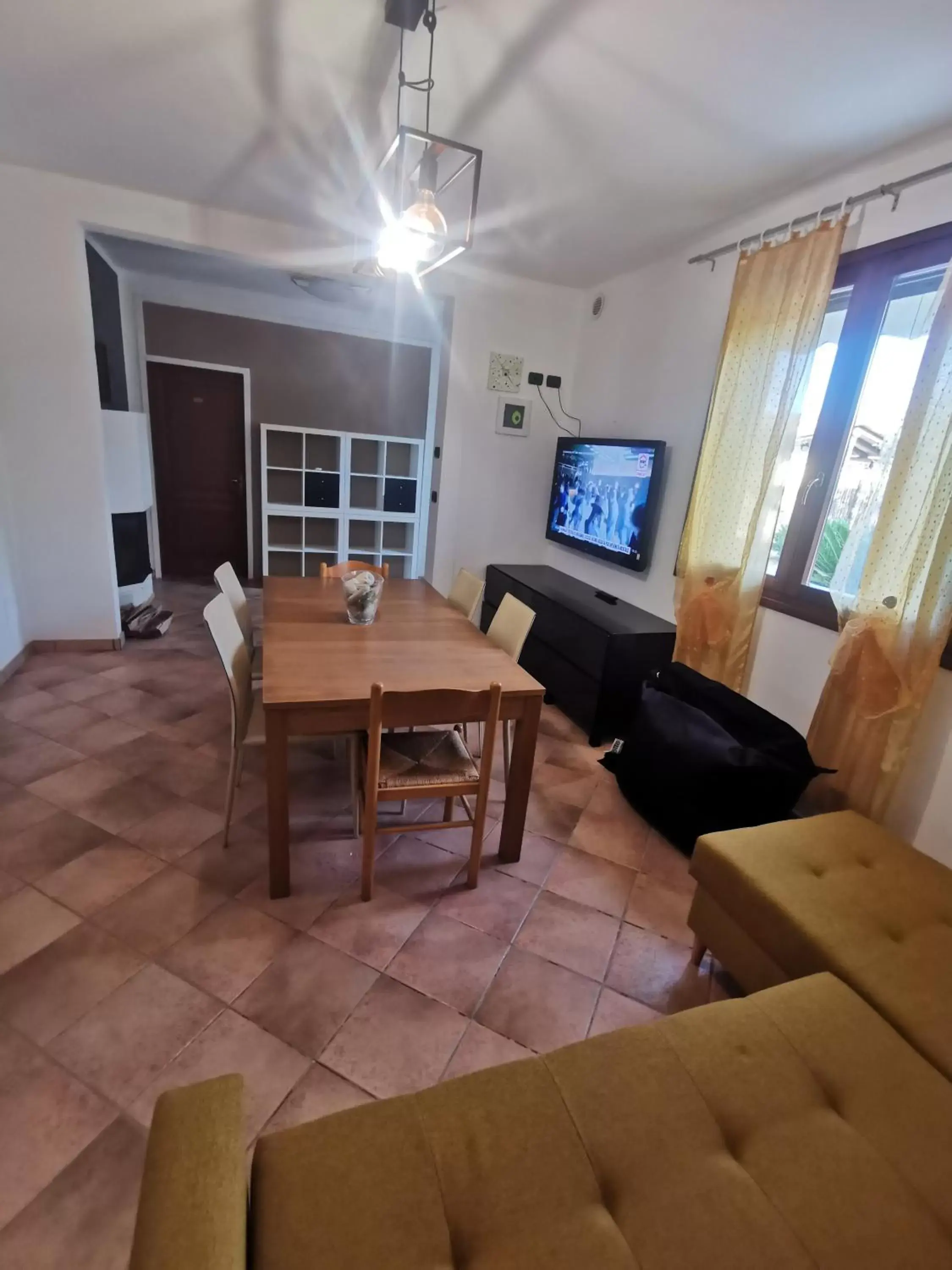 Dining Area in FONDO MARSIGLIA 110