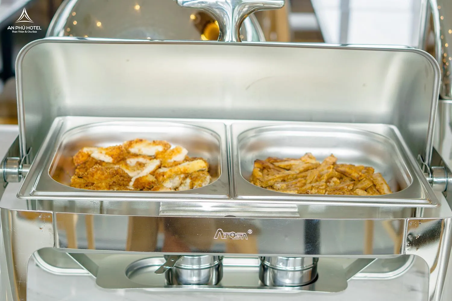 Restaurant/places to eat in An Phu Hotel