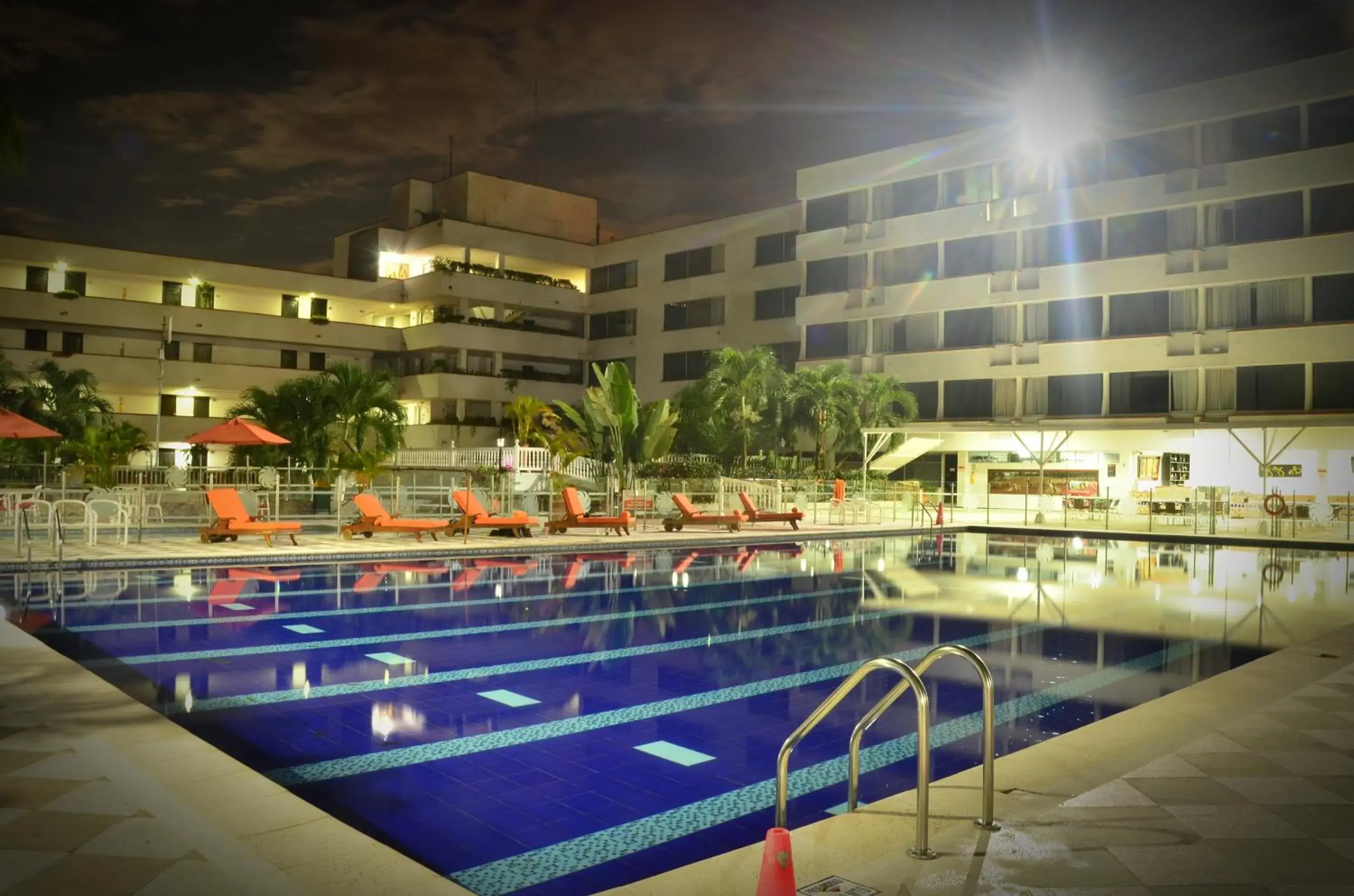 Swimming Pool in Hotel del Llano