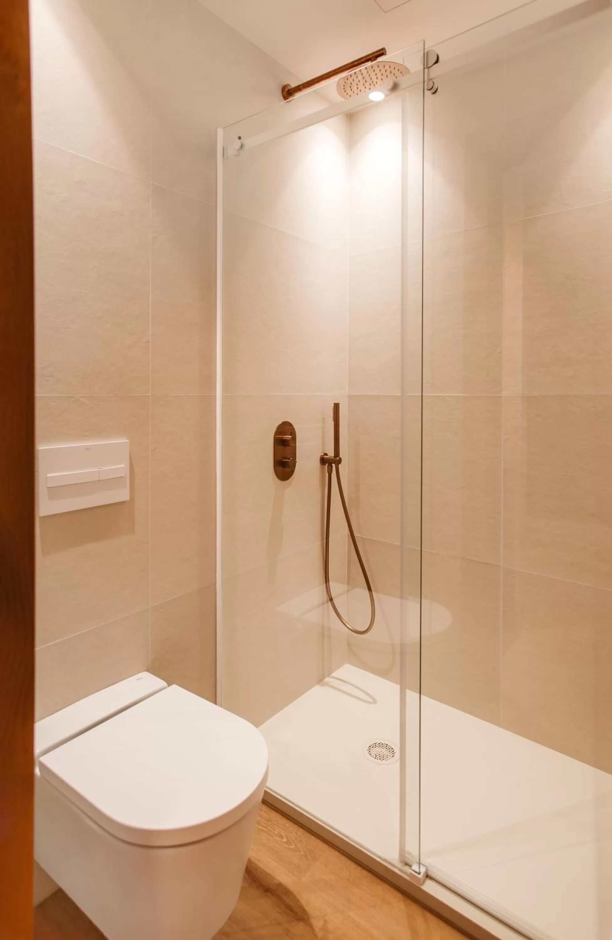 Shower in Casa Indiana Hotel Boutique