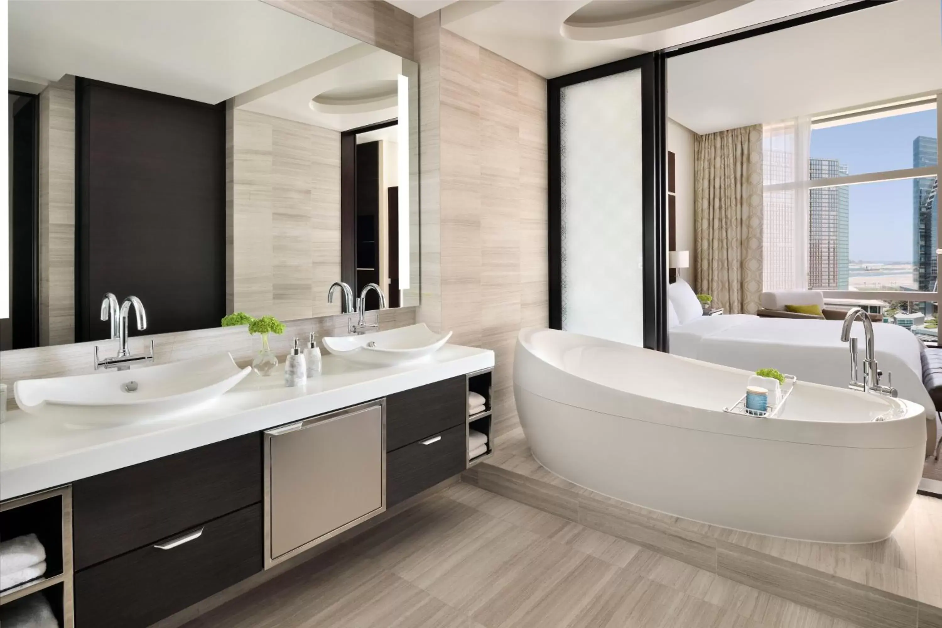 Bed, Bathroom in Rosewood Abu Dhabi