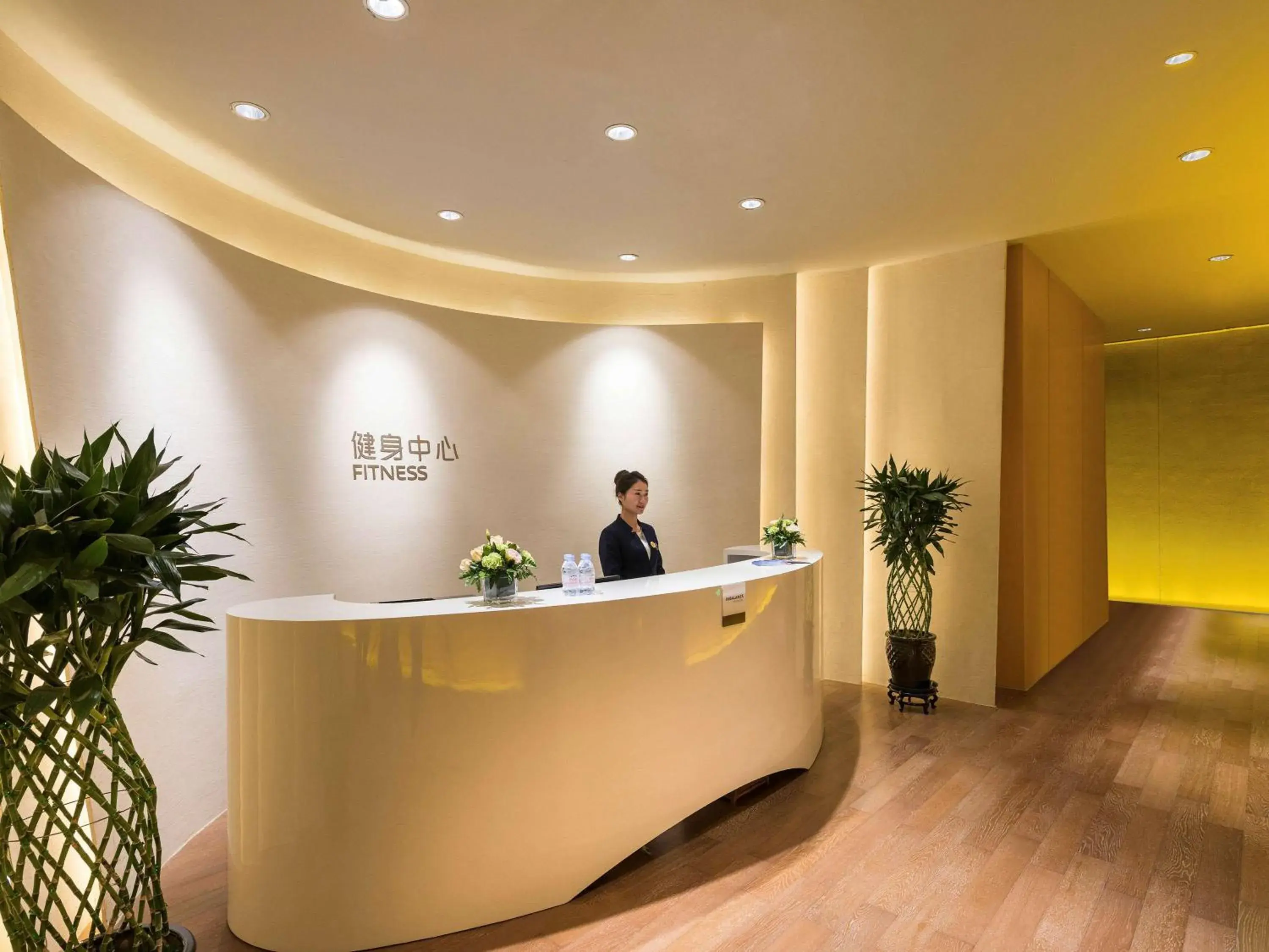 Fitness centre/facilities, Staff in Novotel Suzhou Sip