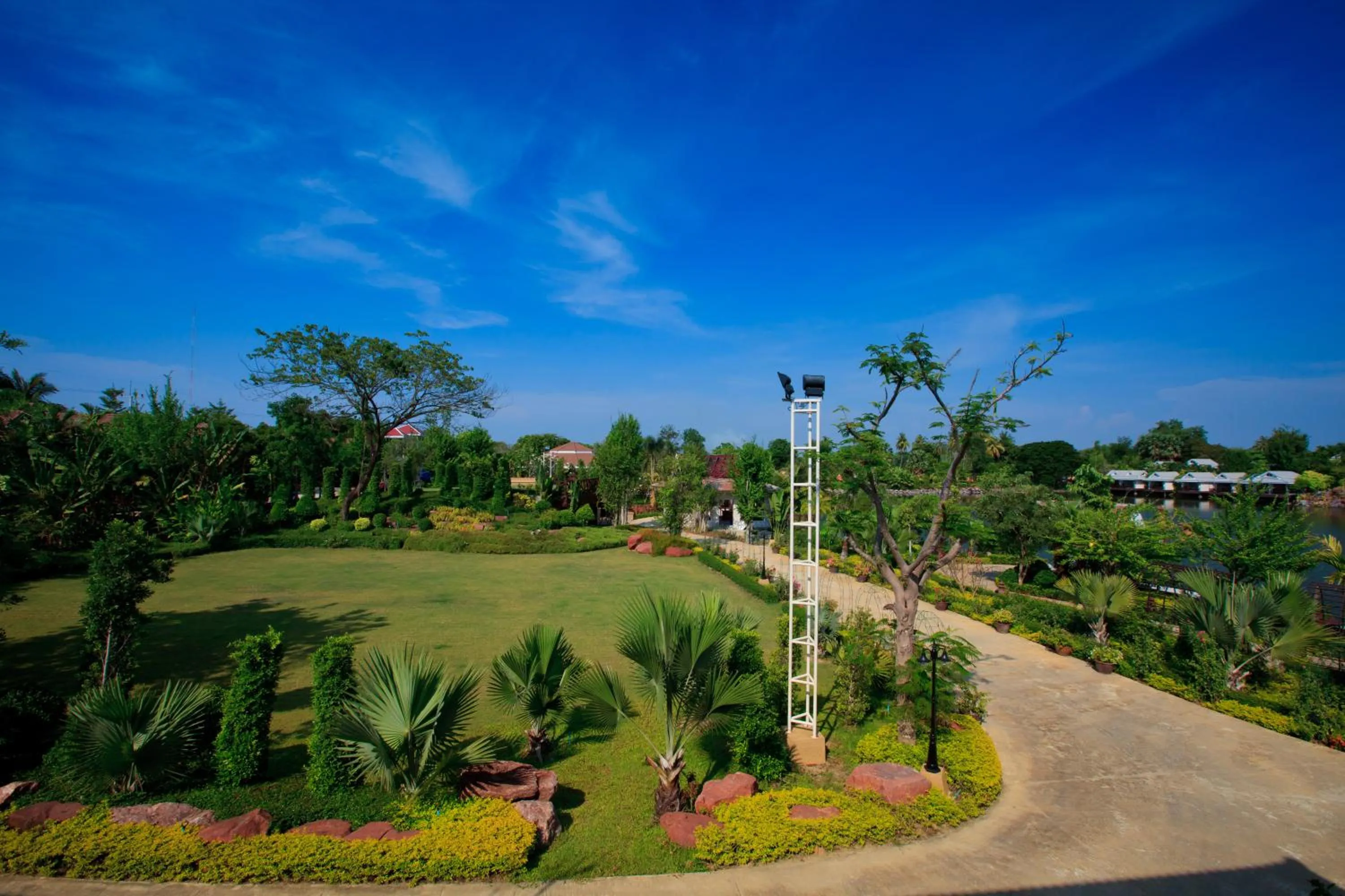 Garden in Chawalun Resort