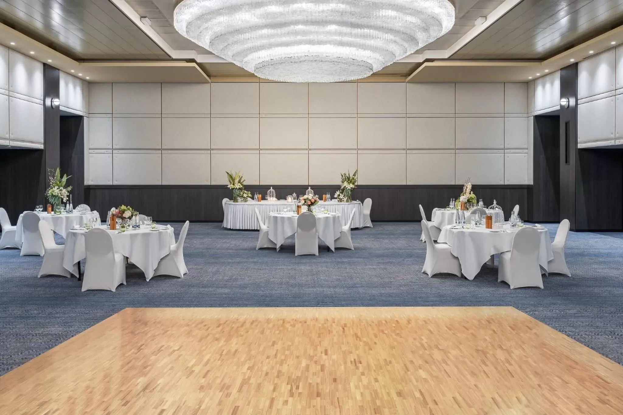 Meeting/conference room, Banquet Facilities in Crowne Plaza Geneva, an IHG Hotel