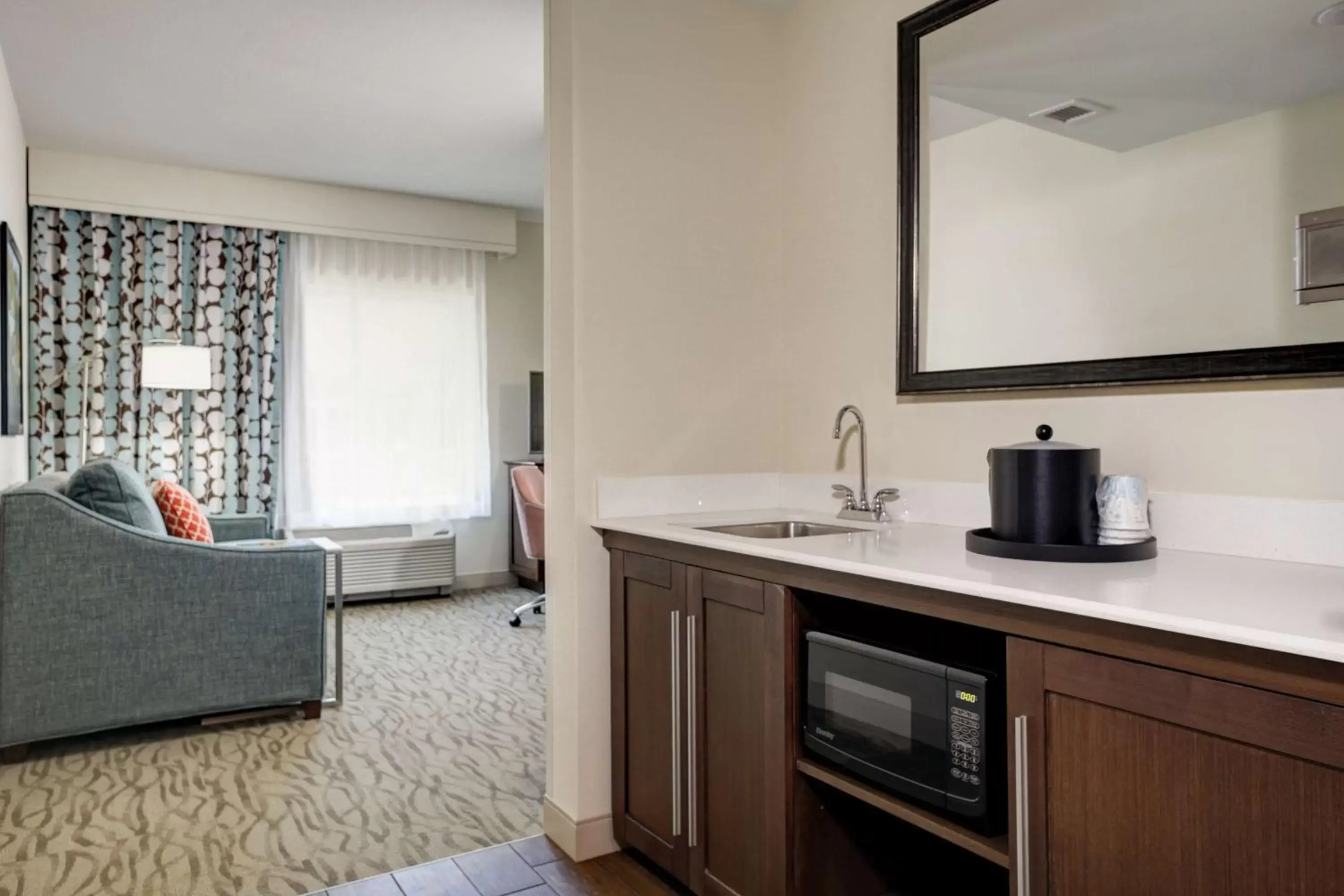 Other, Kitchen/Kitchenette in Hampton Inn and Suites by Hilton Vero Beach-Downtown