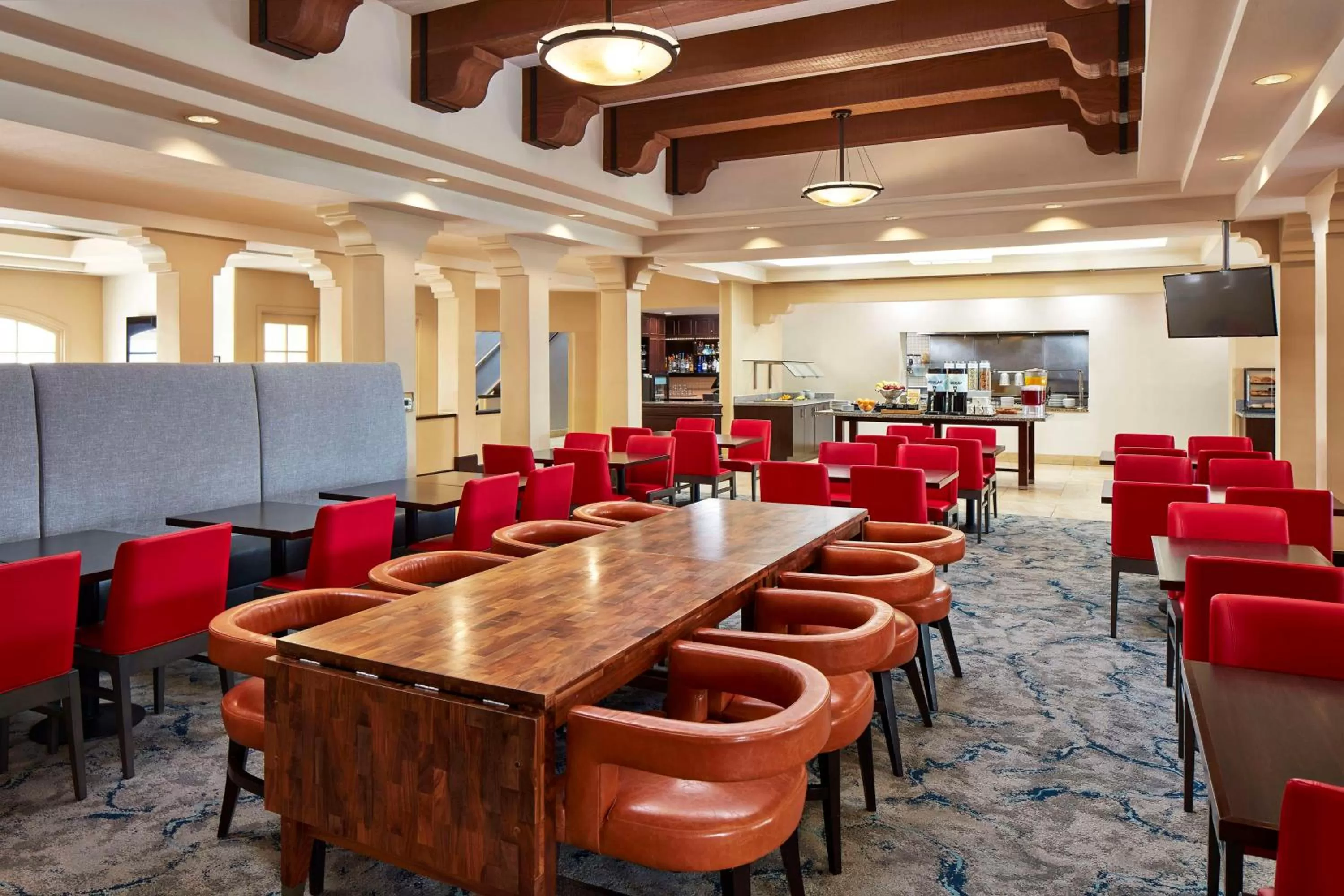 Breakfast in Hilton Garden Inn Valencia Six Flags