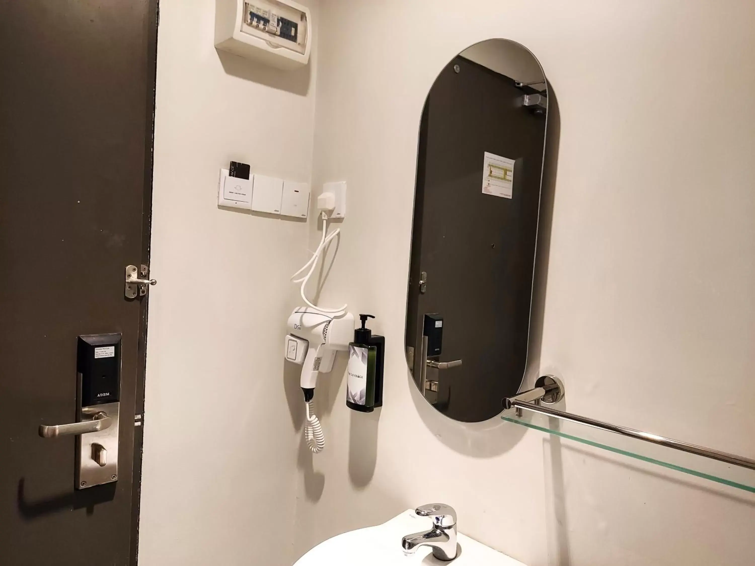 Bathroom in The Leverage Business Hotel - Bandar Baru Mergong