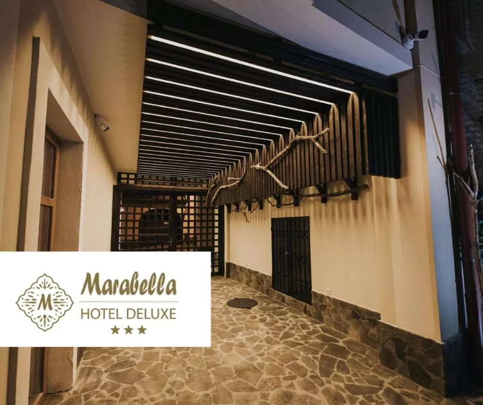 Facade/entrance in Hotel Marabella