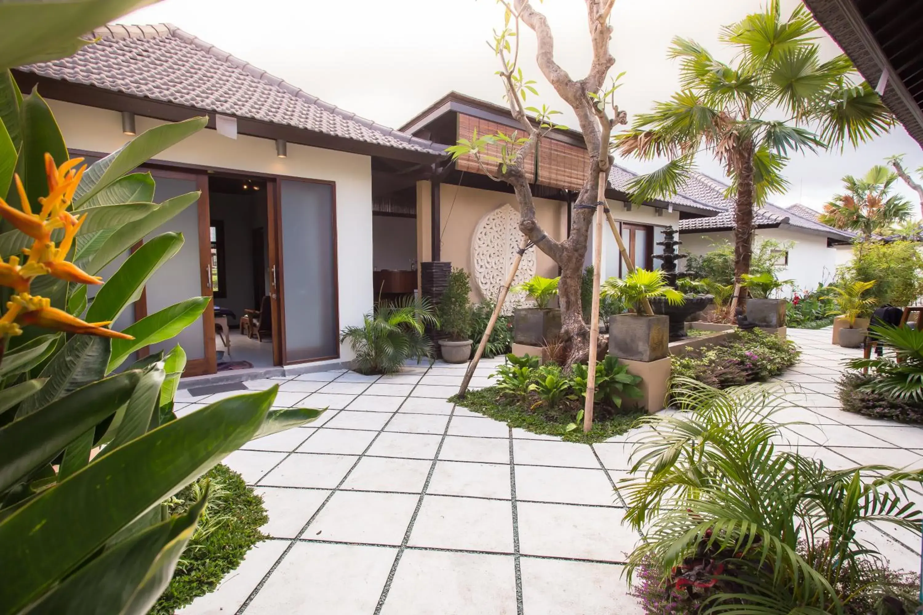 Garden view, Property Building in Solo Villas & Retreat