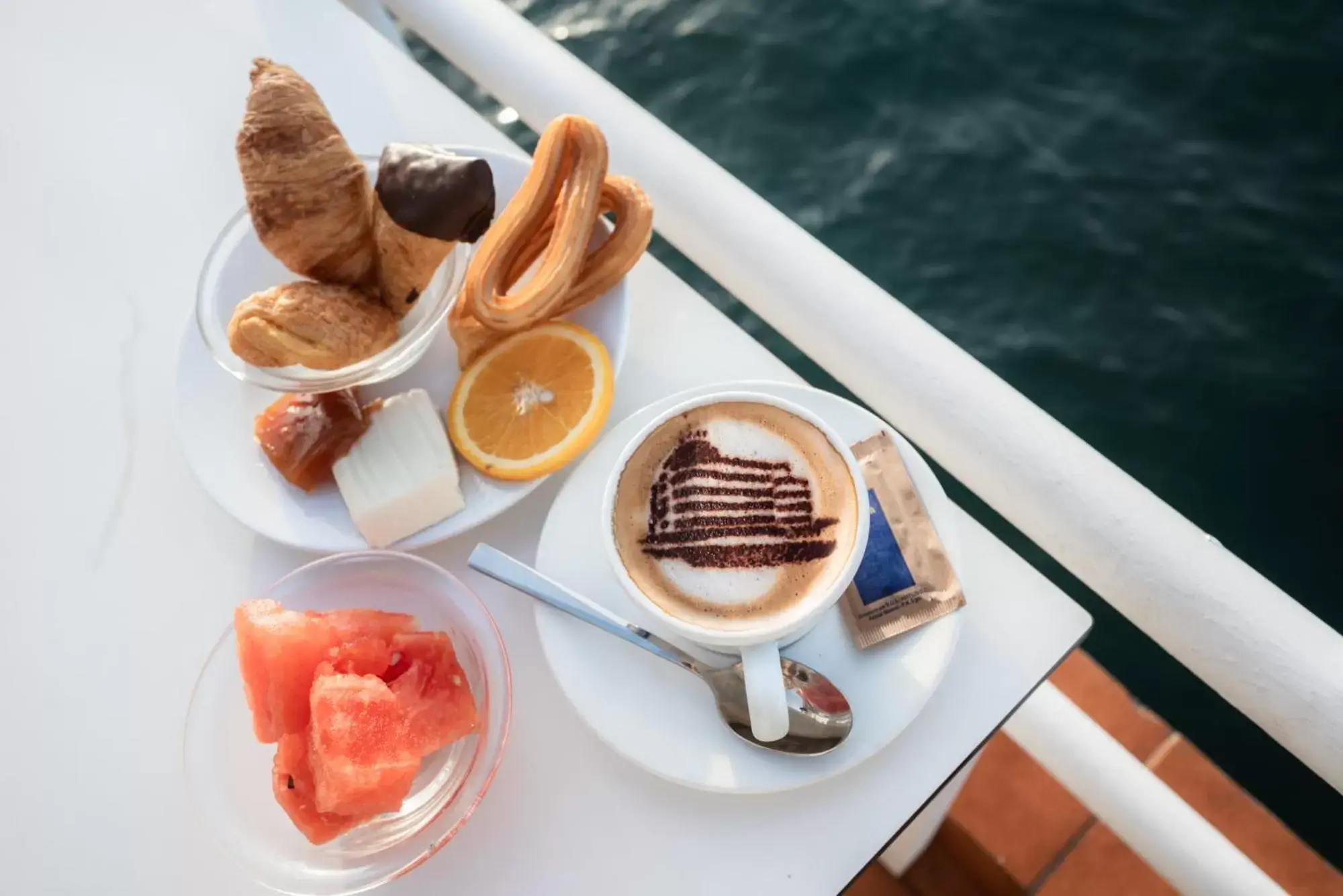 Breakfast in Hotel Médano