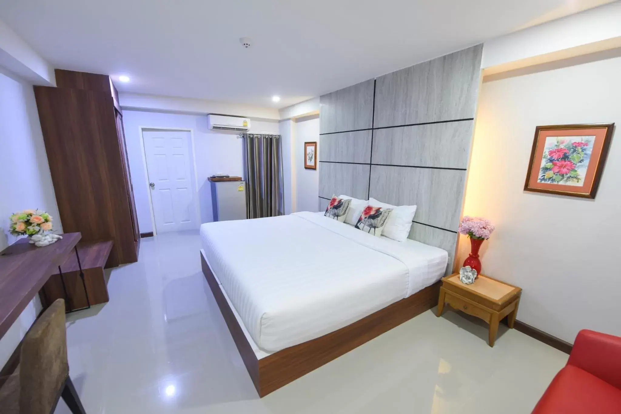 TV and multimedia, Bed in Wish Hotel Ubon