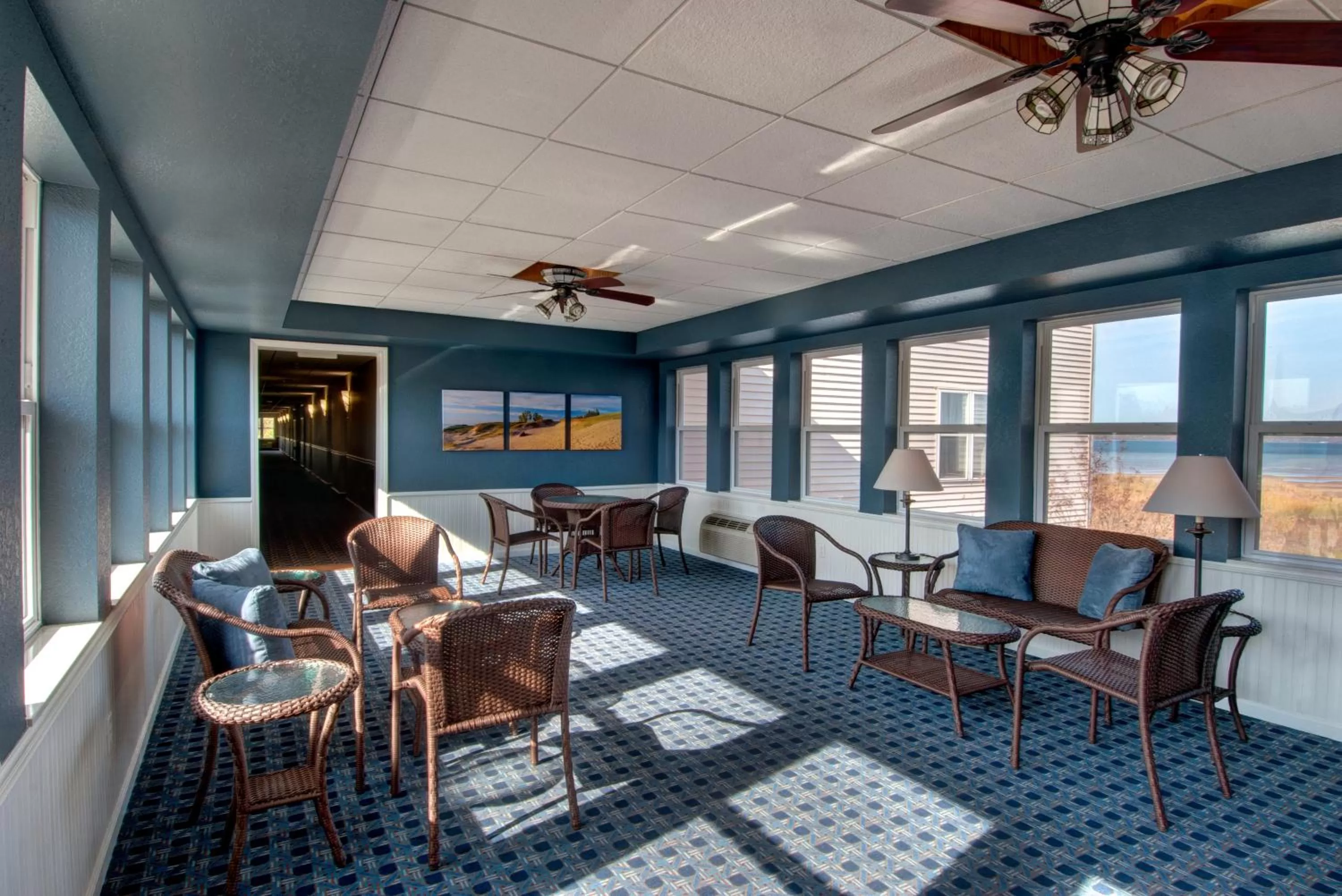 Lake view in Cherry Tree Inn & Suites