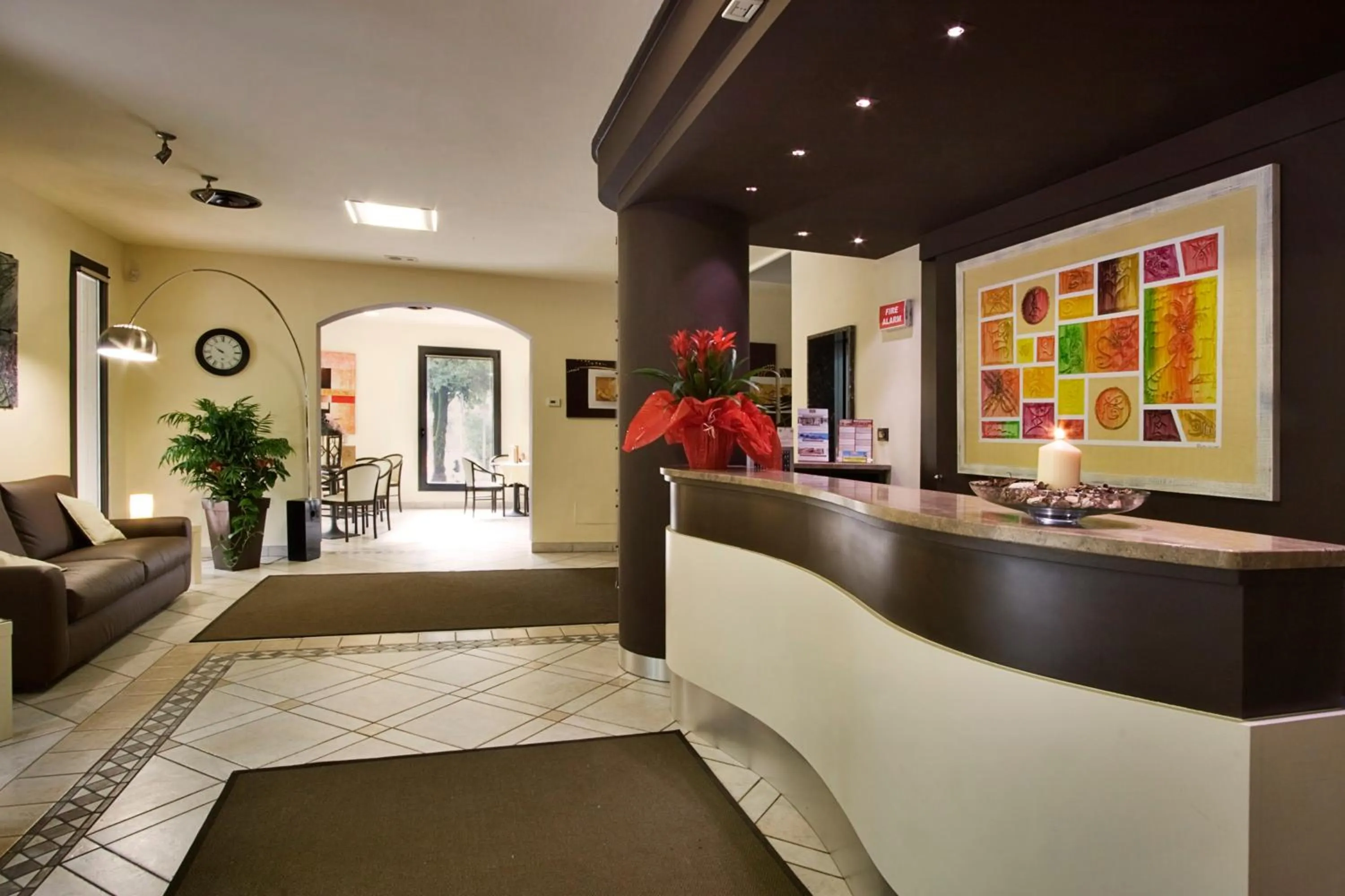 Lobby or reception, Bed in Hotel Montebello