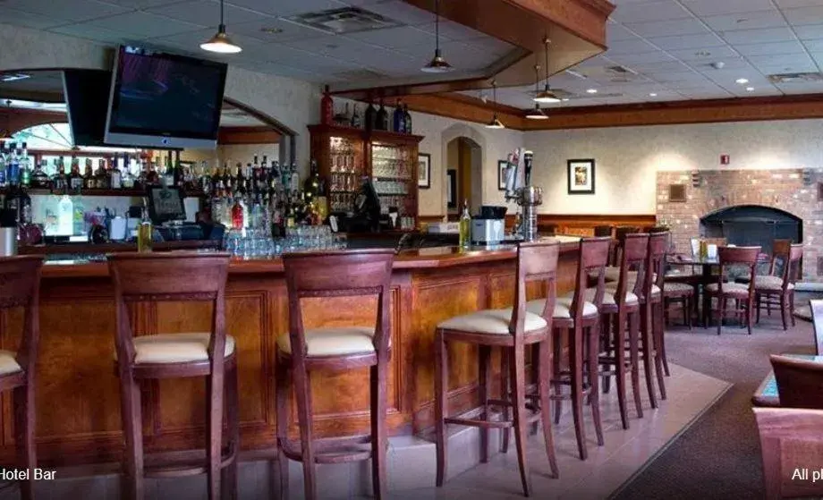 Restaurant/places to eat, Lounge/Bar in Winnapaug Inn