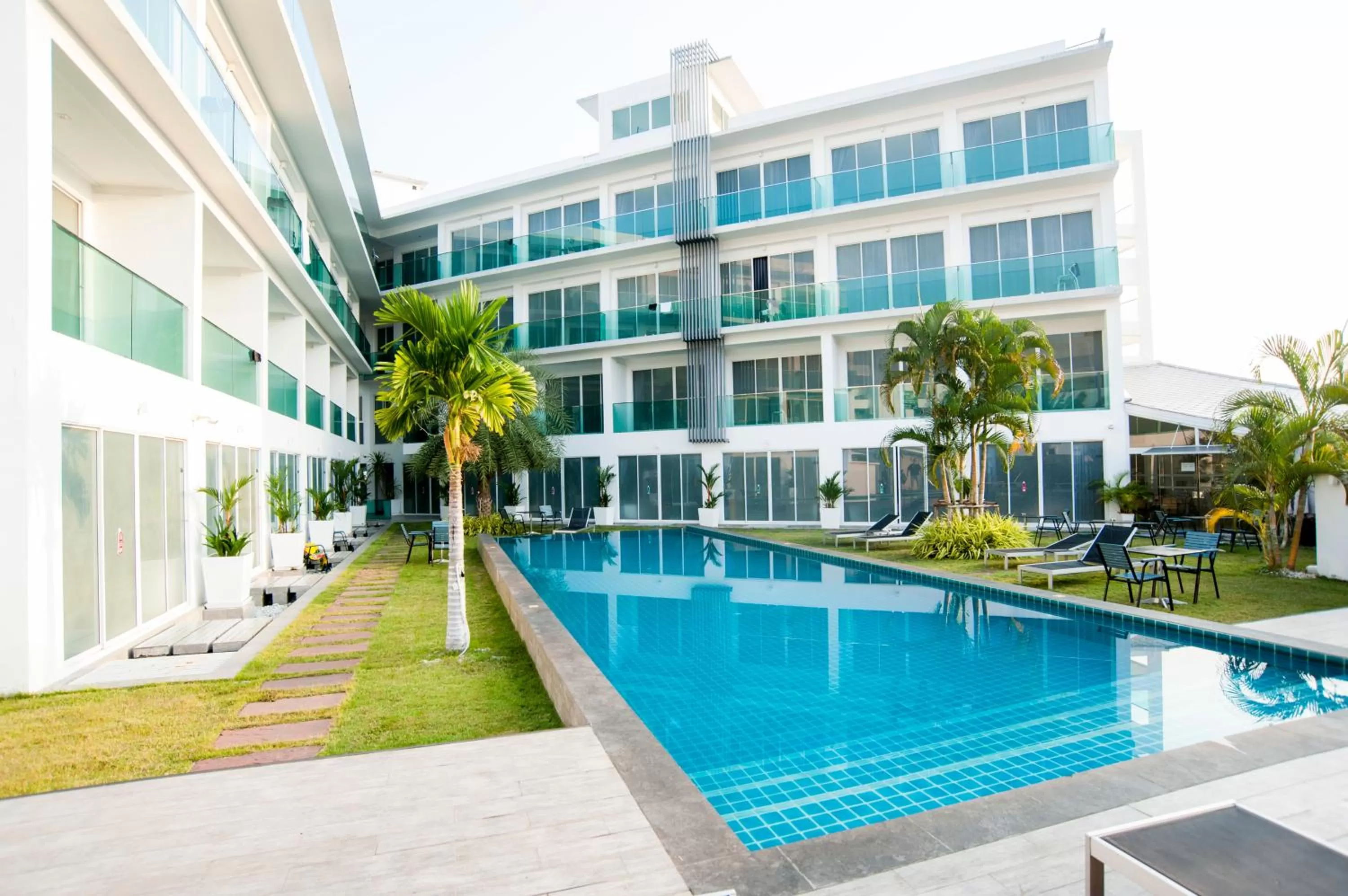 Swimming pool in Cozy Resort, A Boutique Hotel