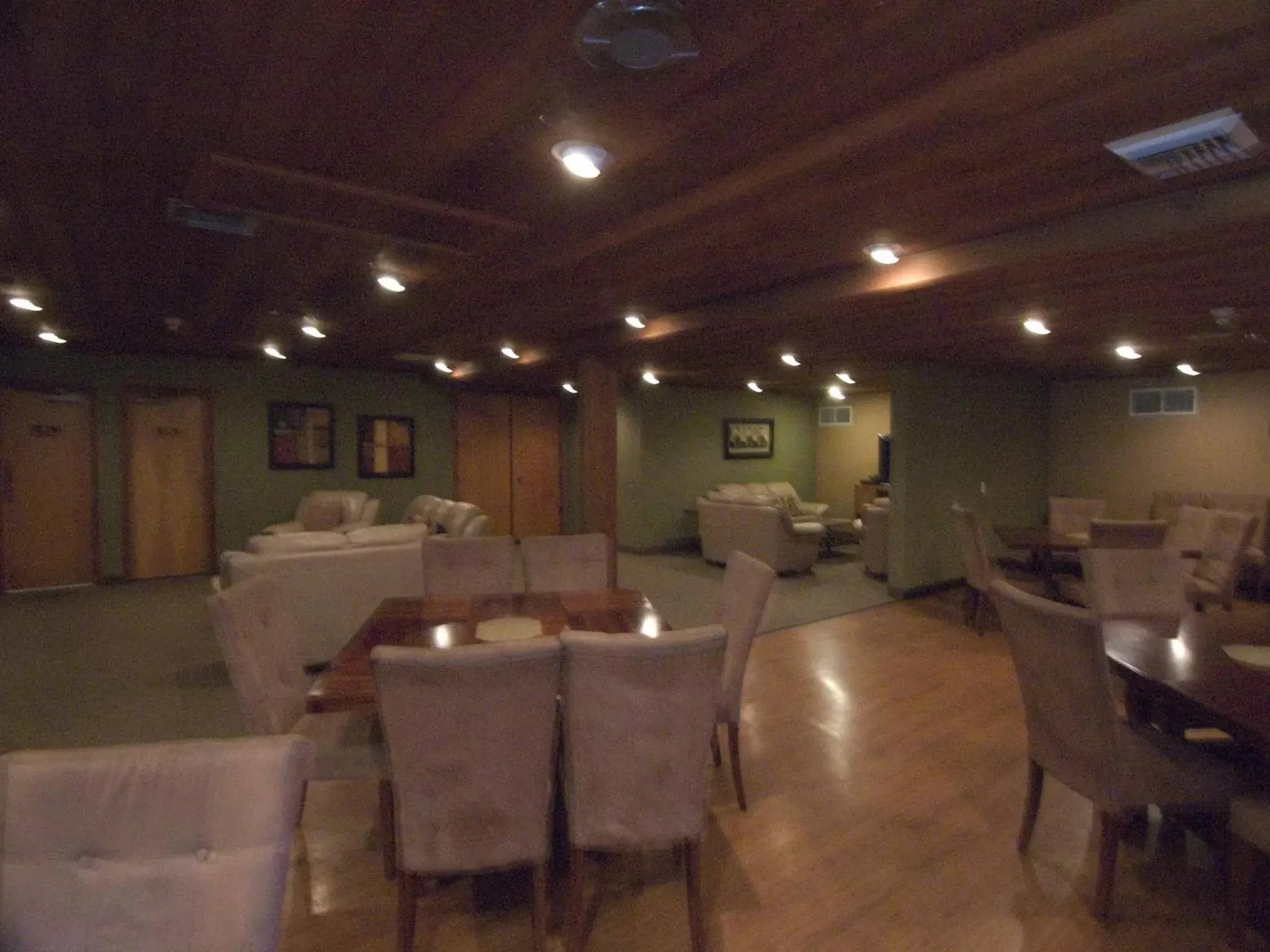 Restaurant/places to eat, Banquet Facilities in Snowcreek Resort Vacation Rentals