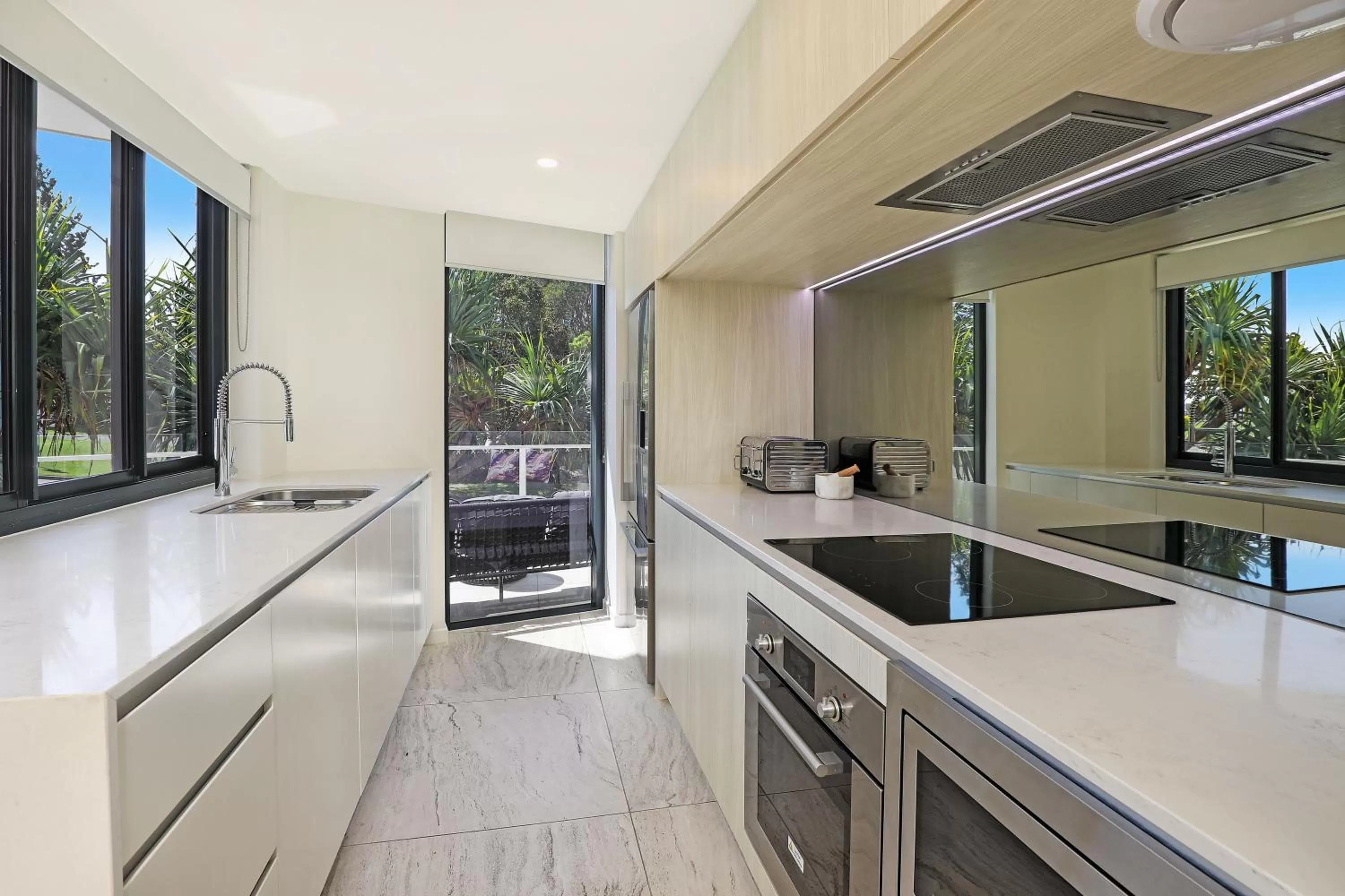 Kitchen or kitchenette in Breeze Mooloolaba, Ascend Hotel Collection