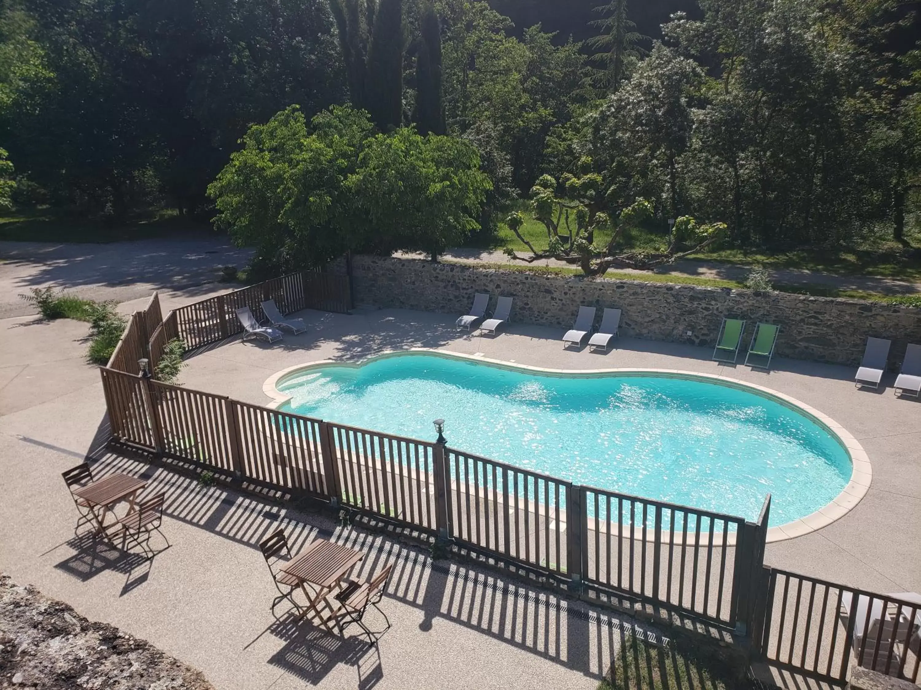 Swimming pool in Le Moulin D'onclaire Camping et chambres d'hôtes