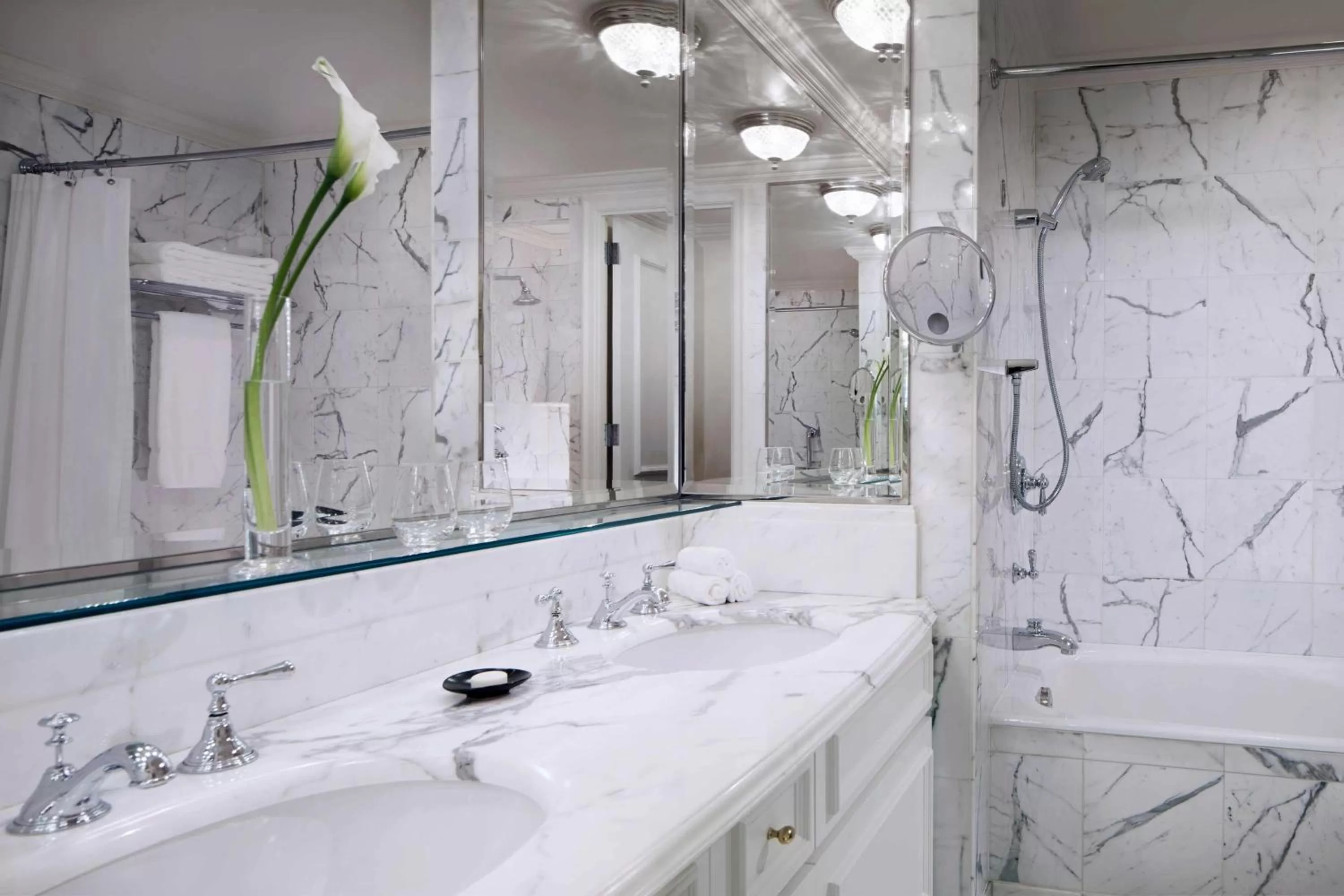 Bathroom in The Ritz-Carlton Osaka