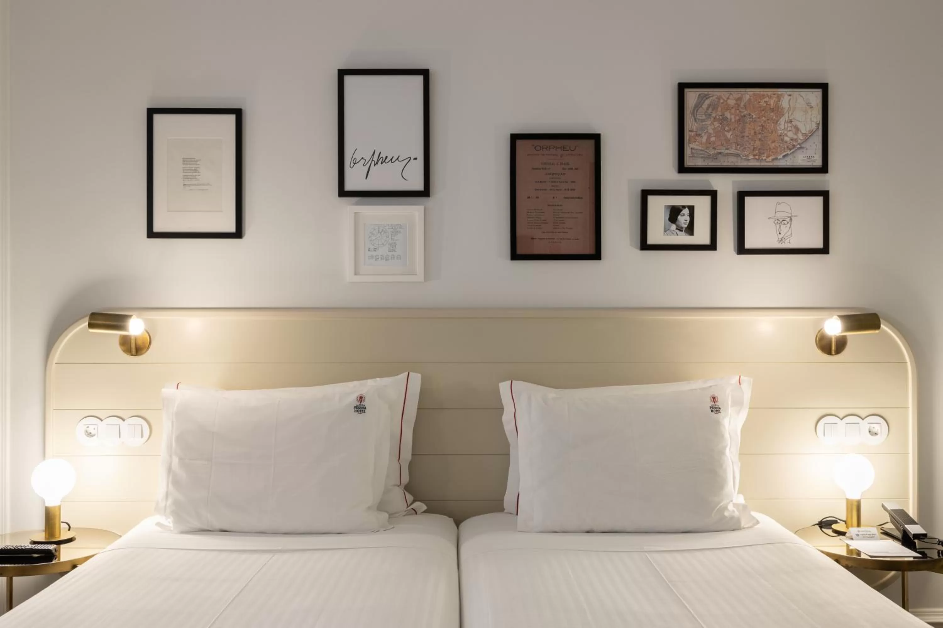 Decorative detail, Bed in Lisboa Pessoa Hotel