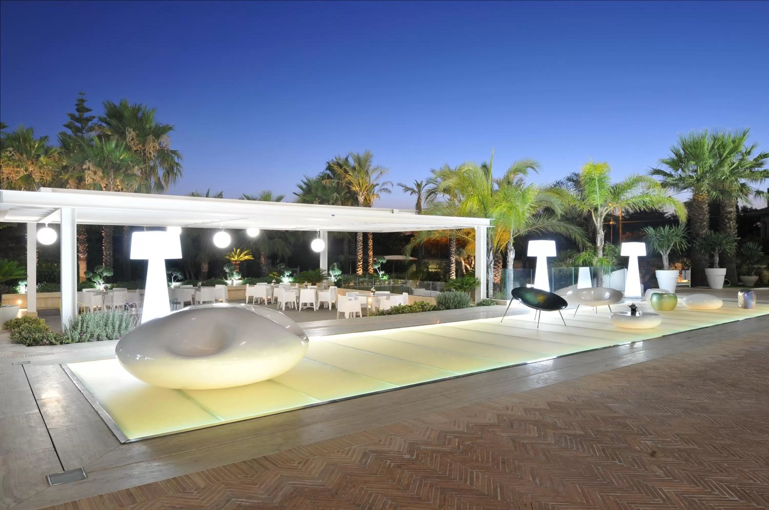 Facade/entrance in Mec Paestum Hotel