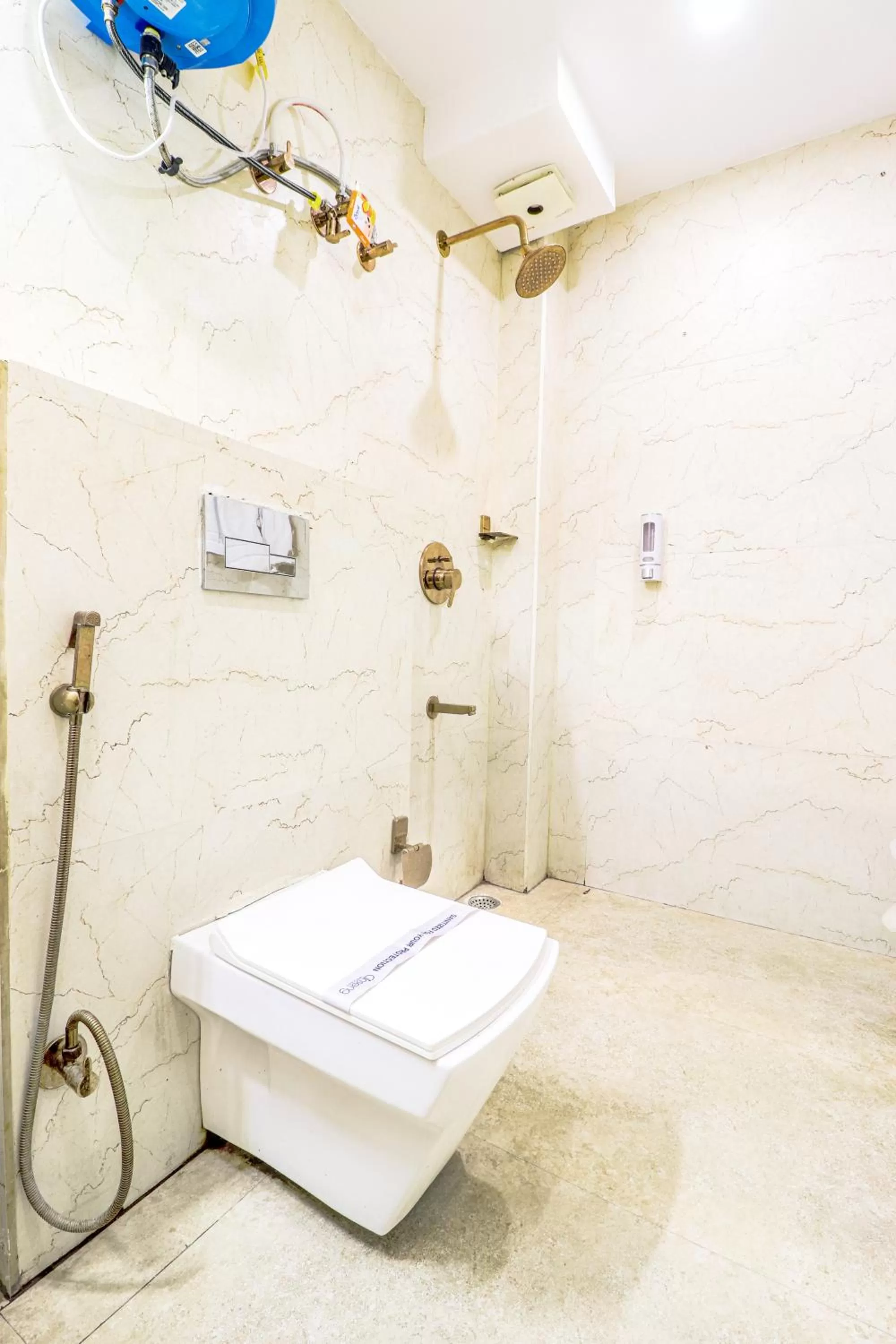 Toilet in The Glory Hotel