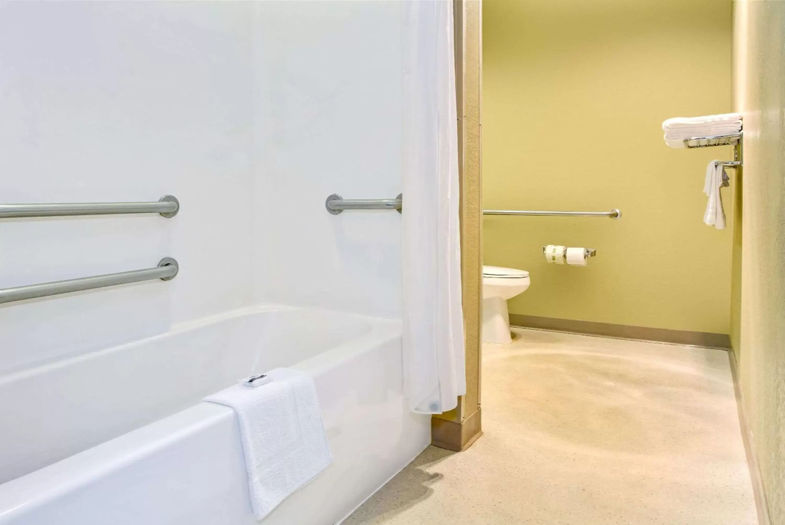 Bathroom in Microtel Inn & Suites by Wyndham Mason