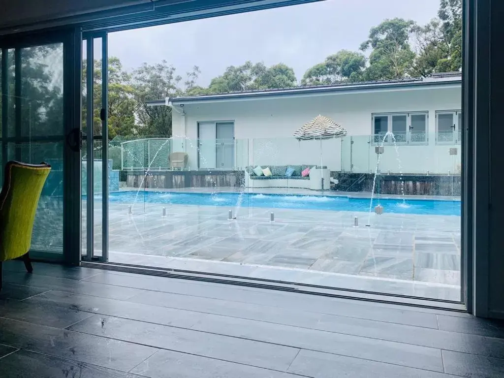 Pool view, Swimming Pool in Mountain Valley