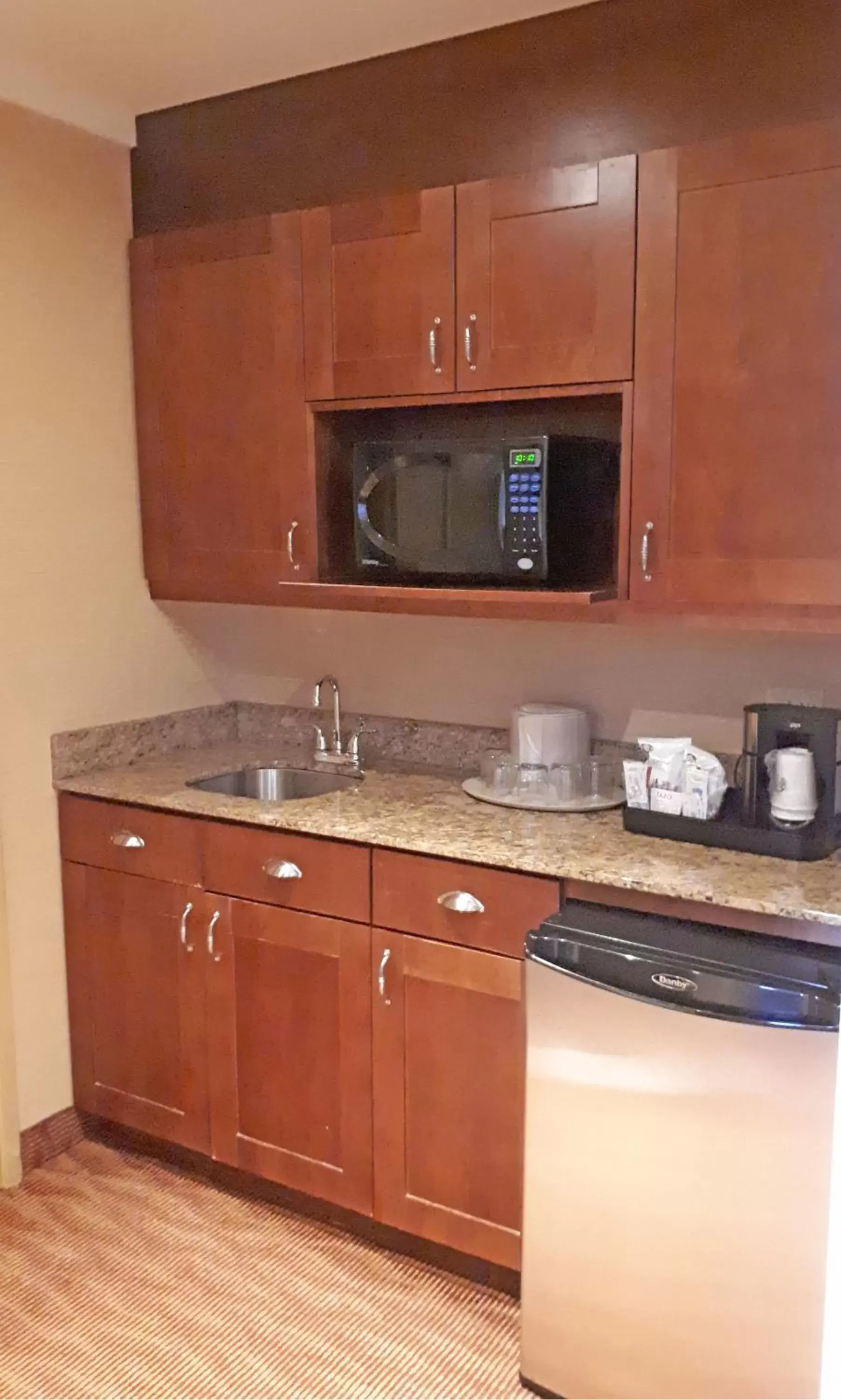 Kitchen or kitchenette, Kitchen/Kitchenette in The Water Tower Inn - BW Premier Collection