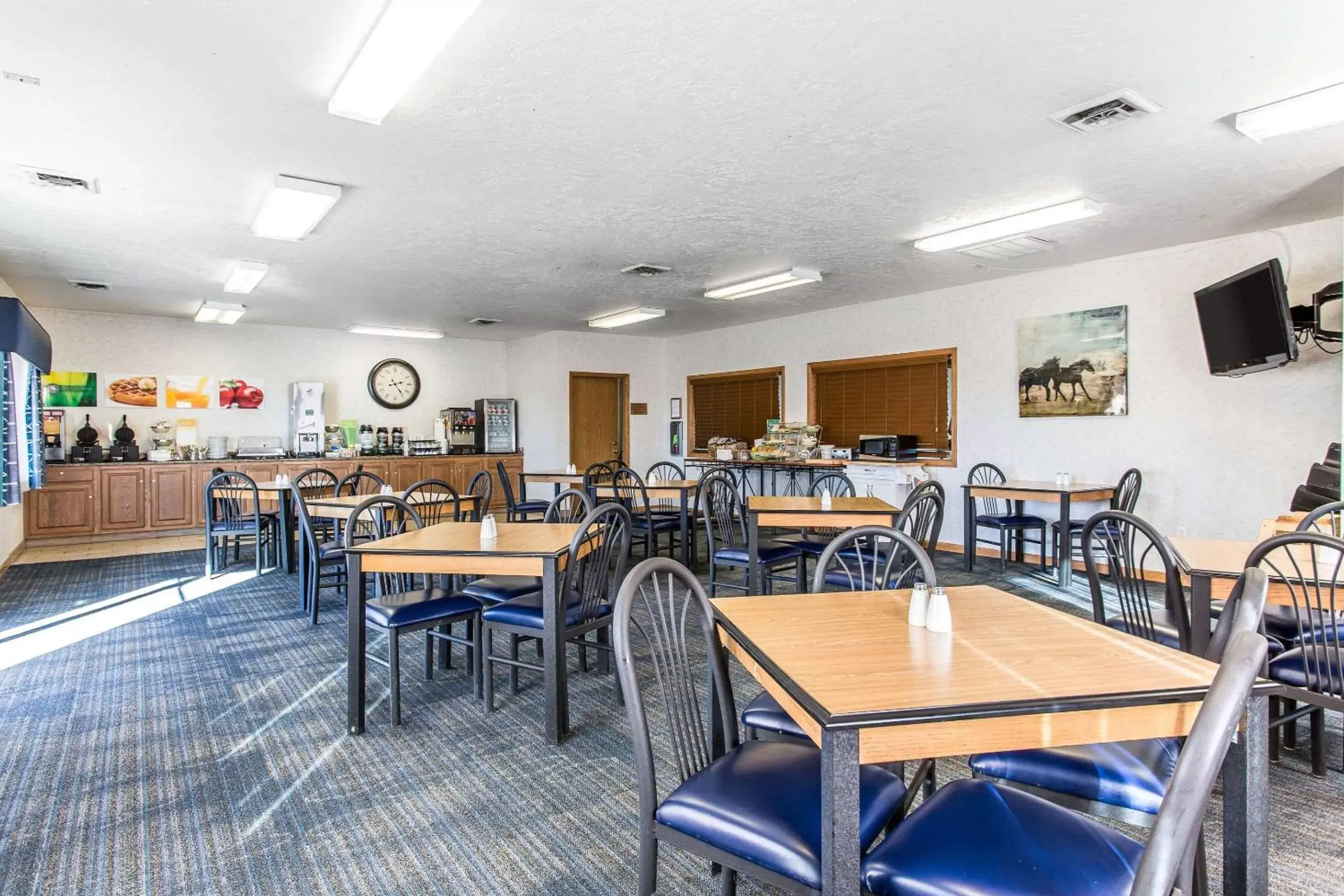 Restaurant/Places to Eat in Quality Inn Cheyenne I-25 South