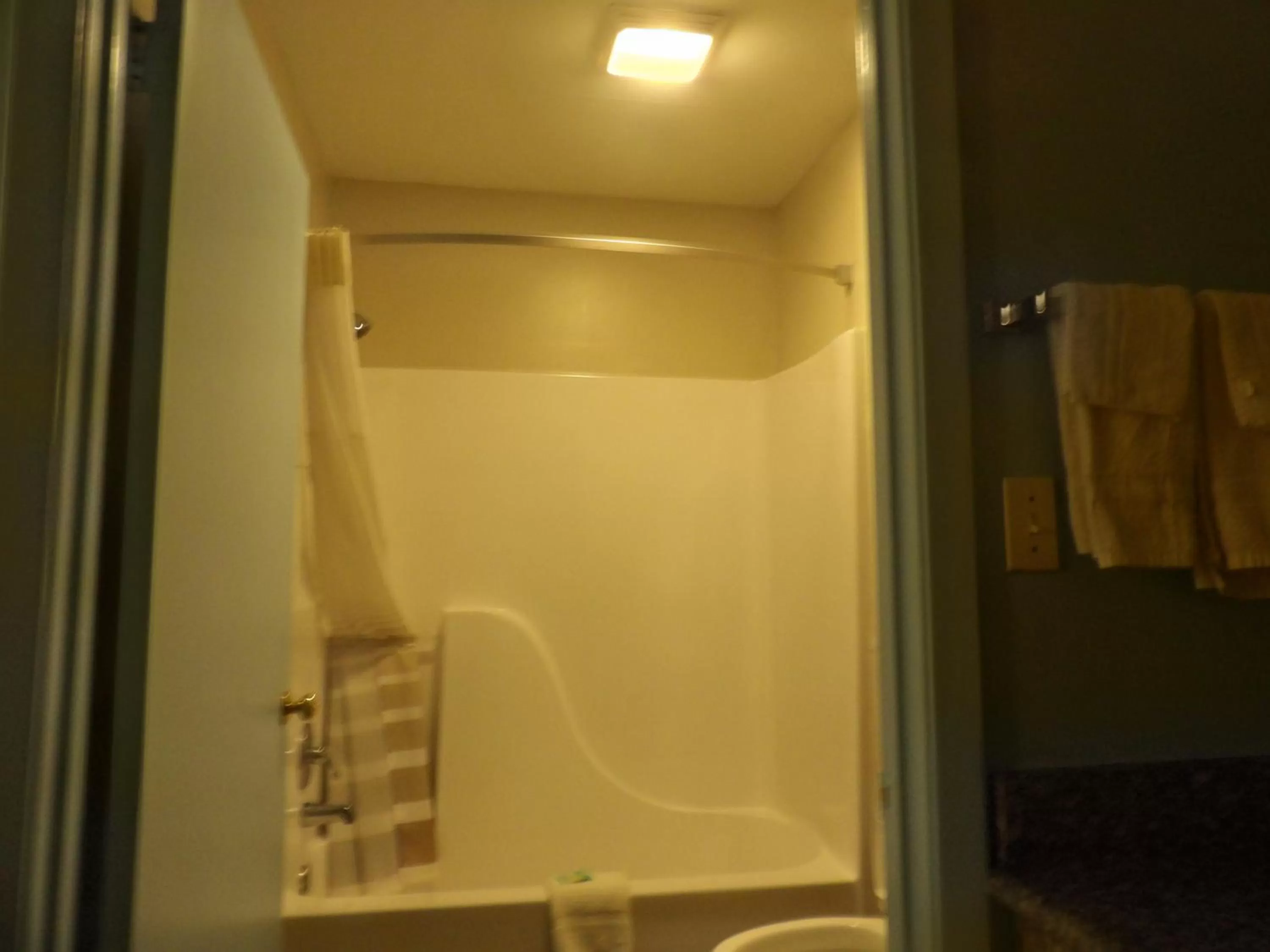 Bathroom in Super 8 by Wyndham Ocean Springs Biloxi