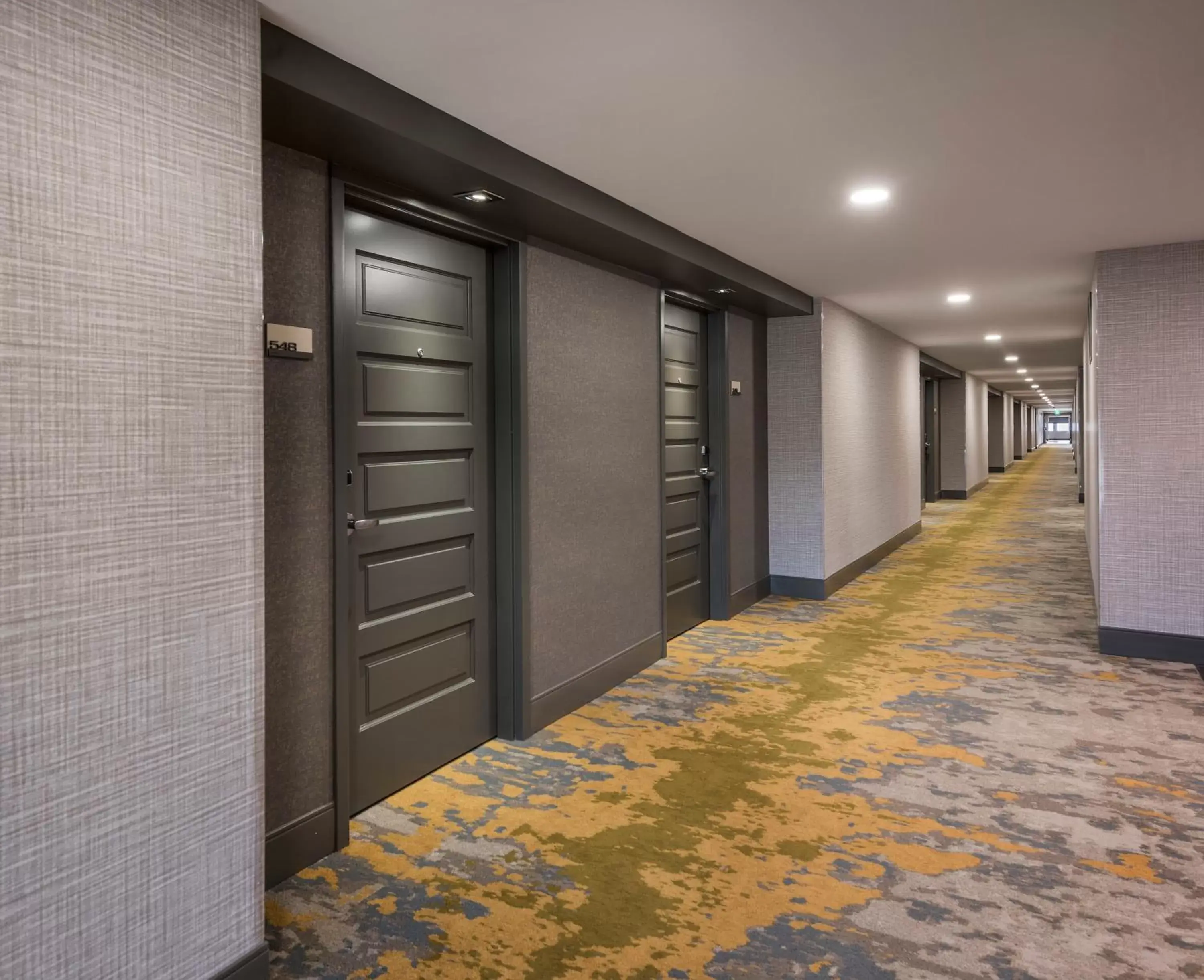 Lobby or reception in Crowne Plaza Providence-Warwick (Airport), an IHG Hotel