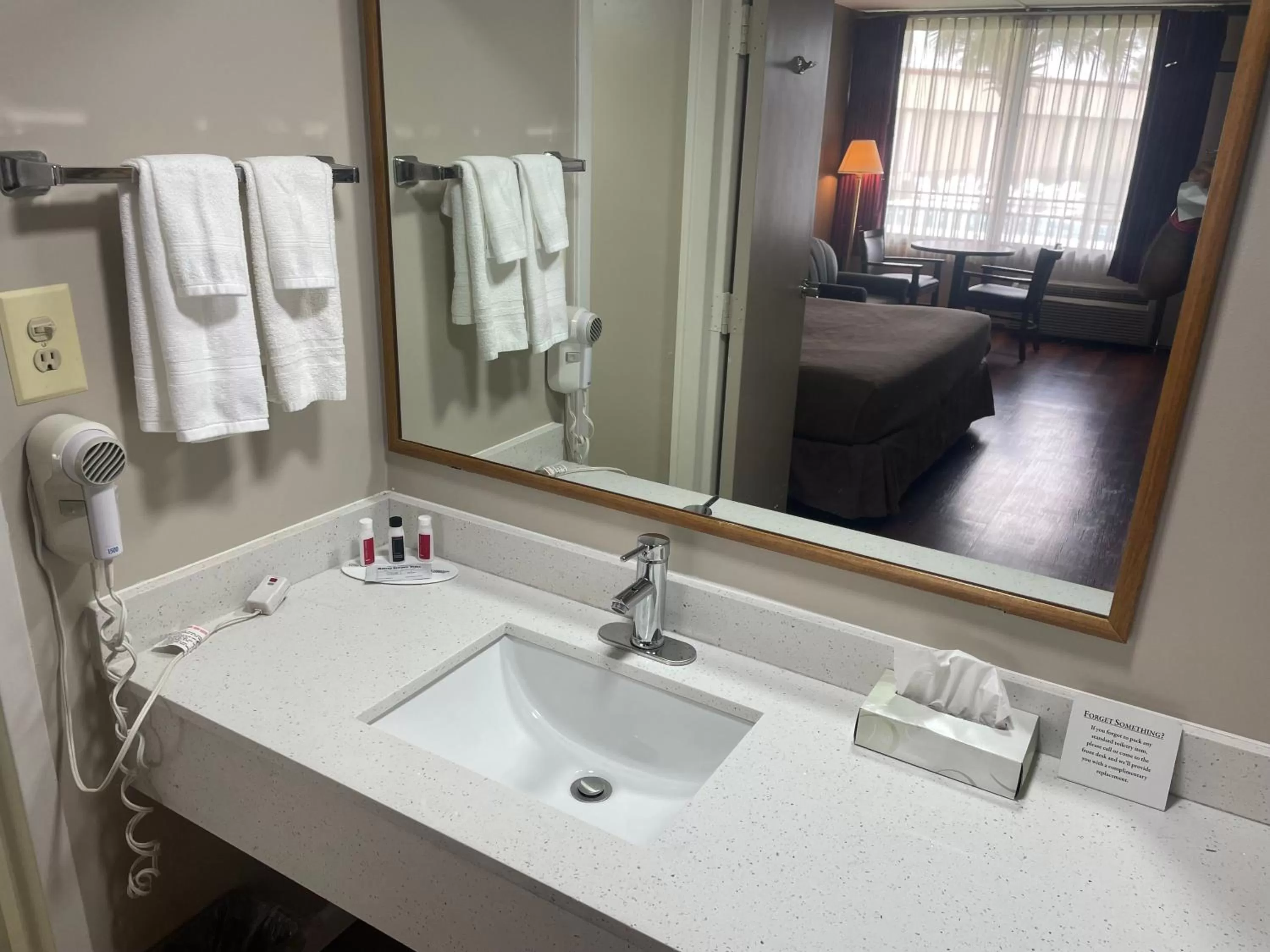 Swimming pool in Super 8 by Wyndham Valdosta Mall