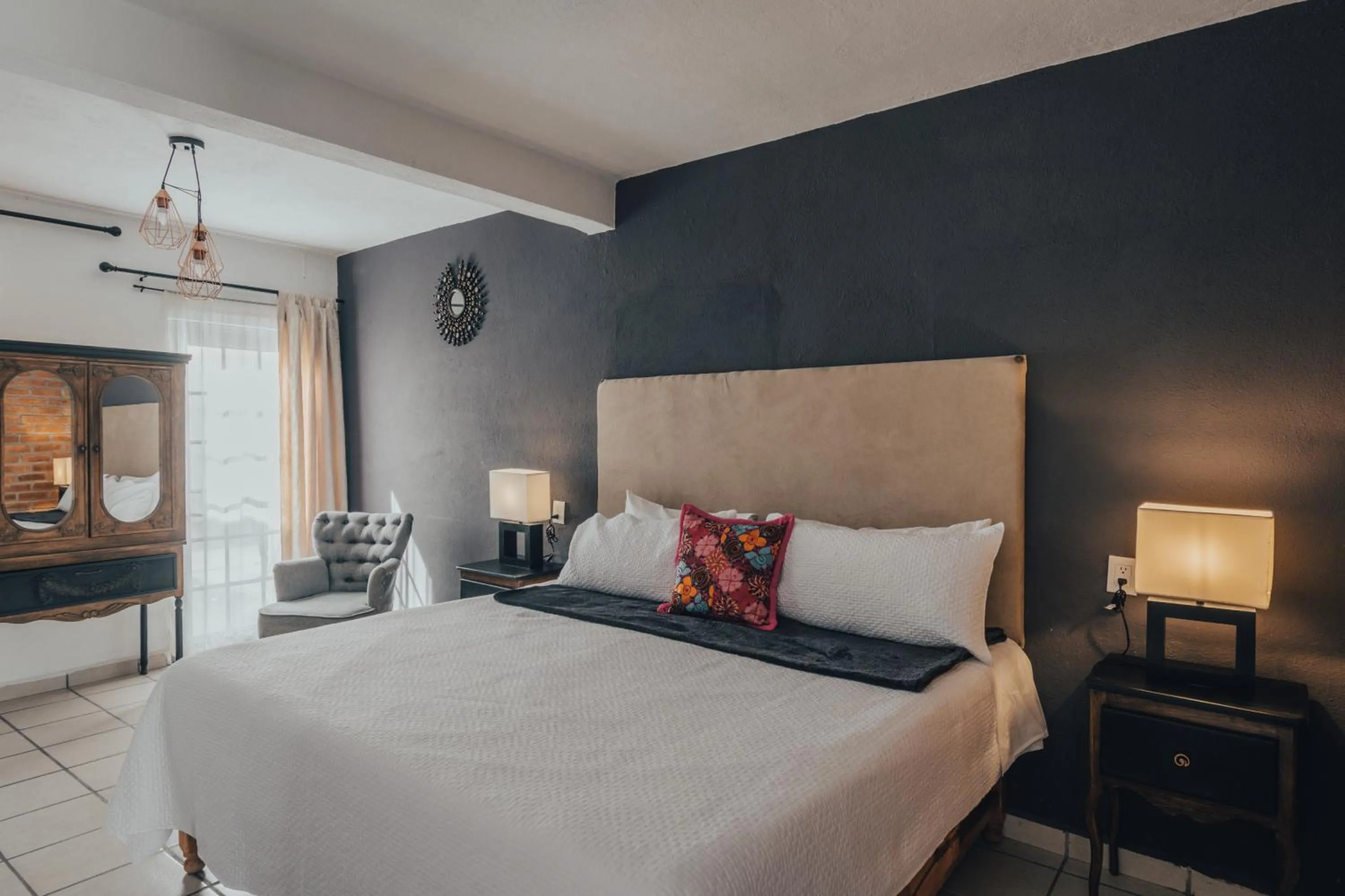 Photo of the whole room in Hotel Casa Santamaría