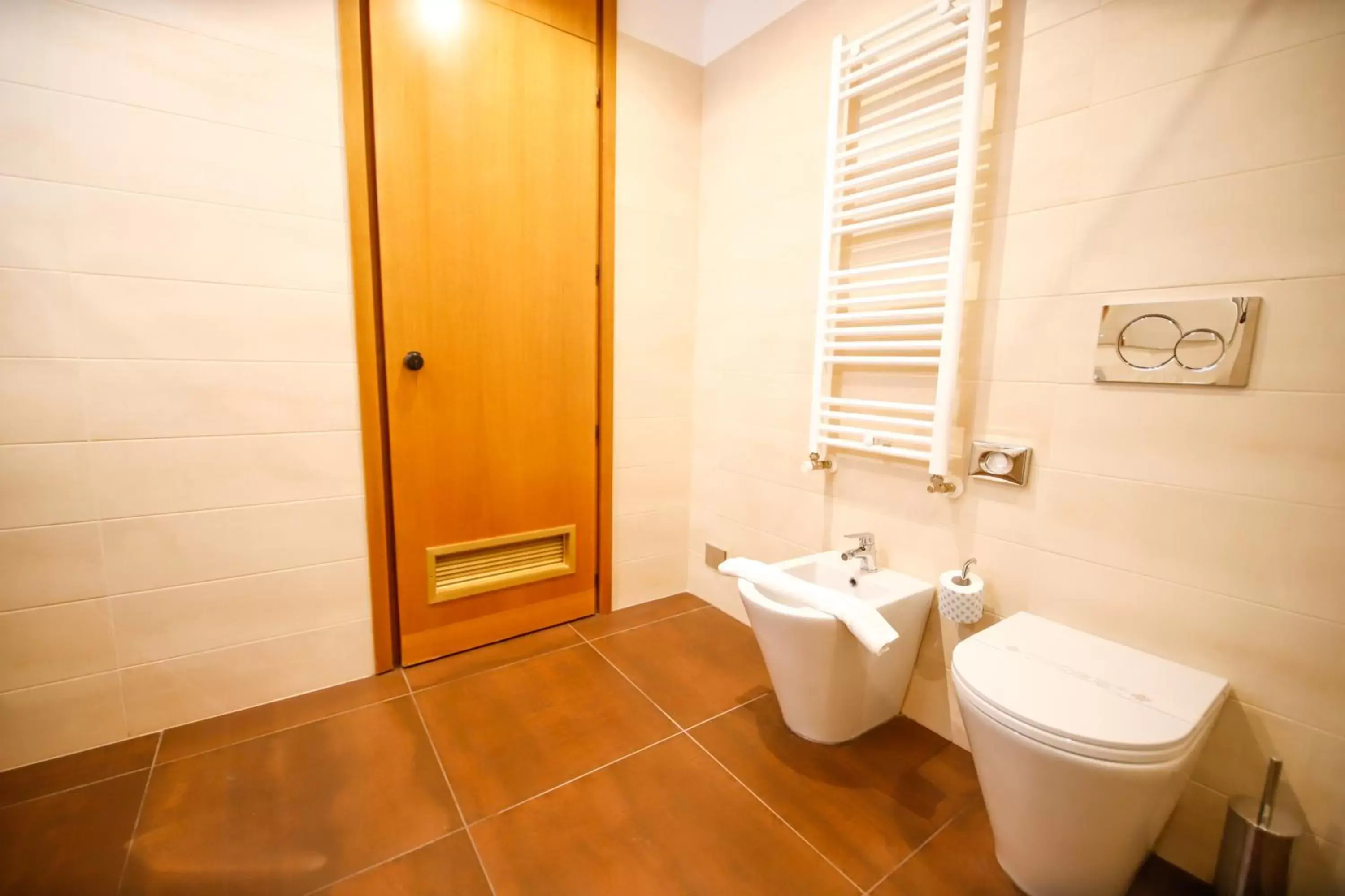 Toilet, Bathroom in Hotel Diplomatic