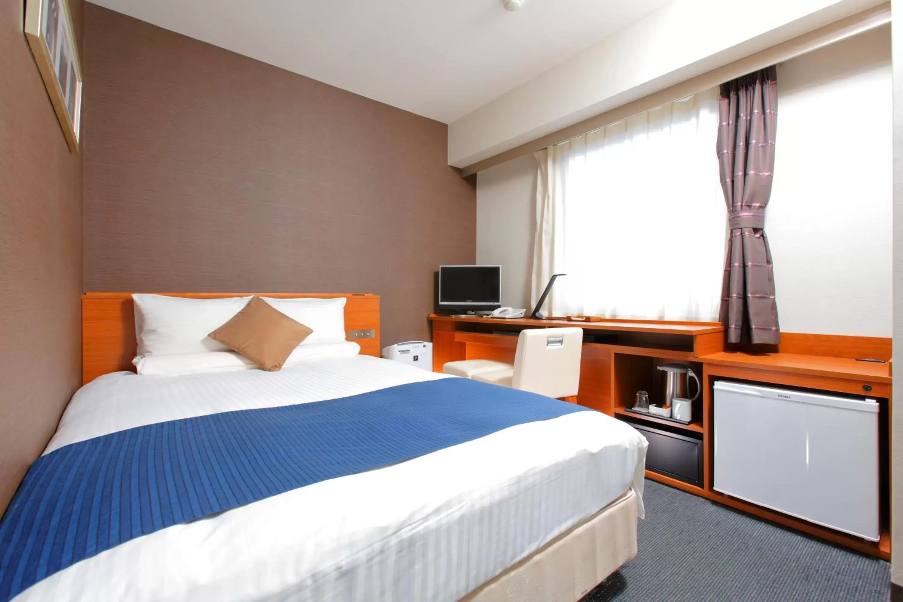 Spring, Bed in HOTEL MYSTAYS Nagoya Sakae