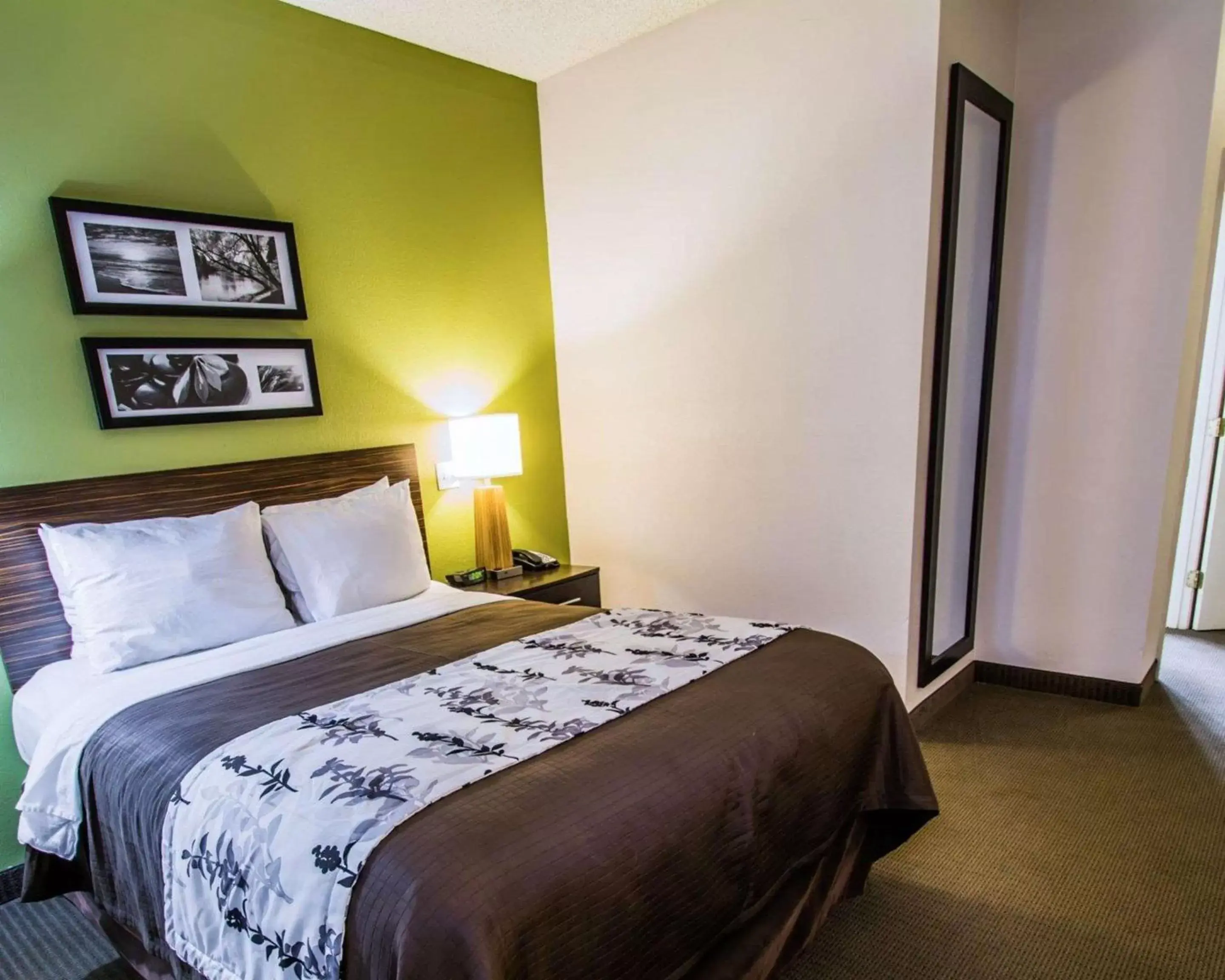 Bed in Sleep Inn Port St Lucie at PGA Village Bed in Sleep Inn Port St Lucie at PGA Village