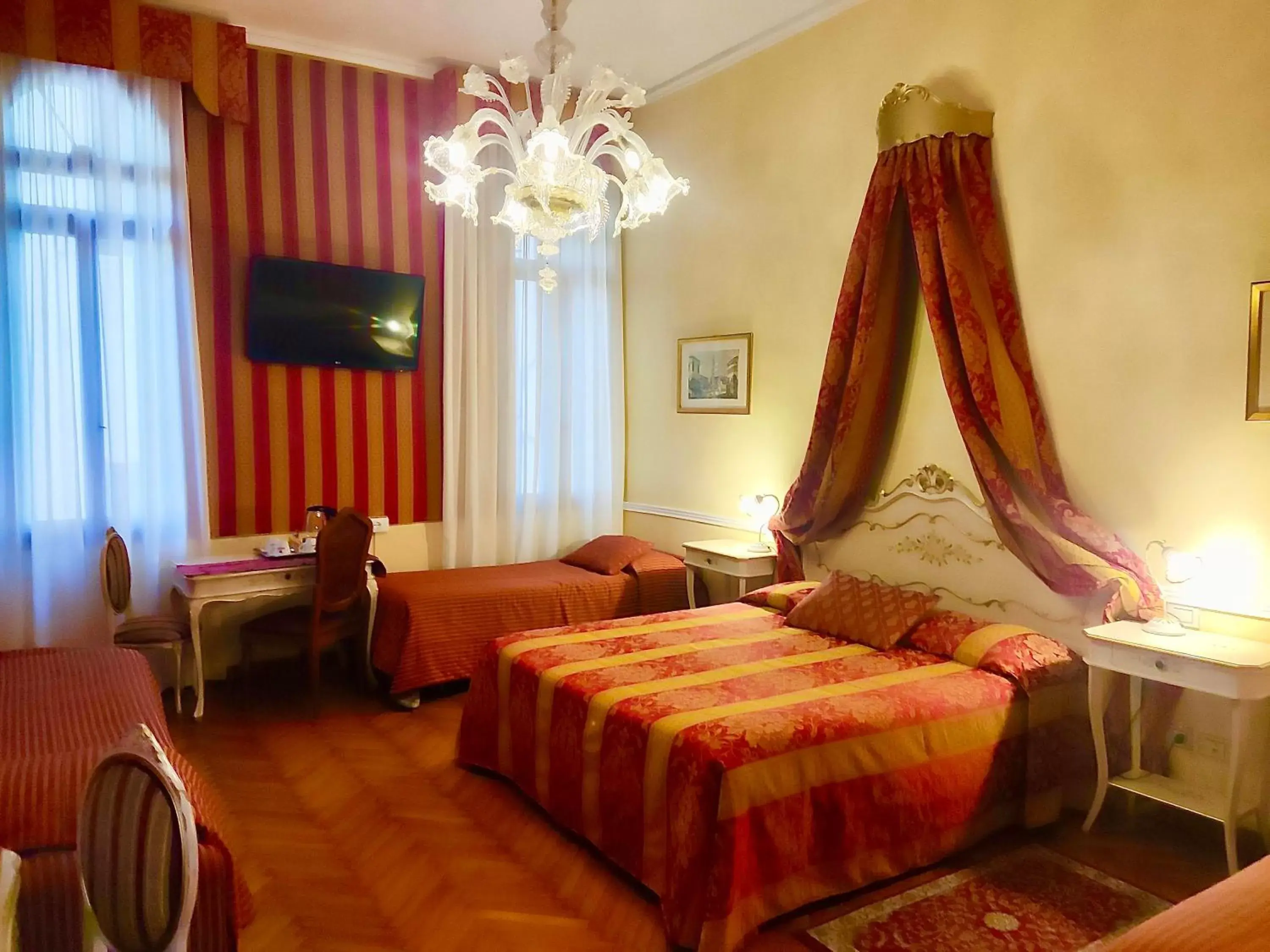 Bedroom, Bed in Hotel Mezzo Pozzo