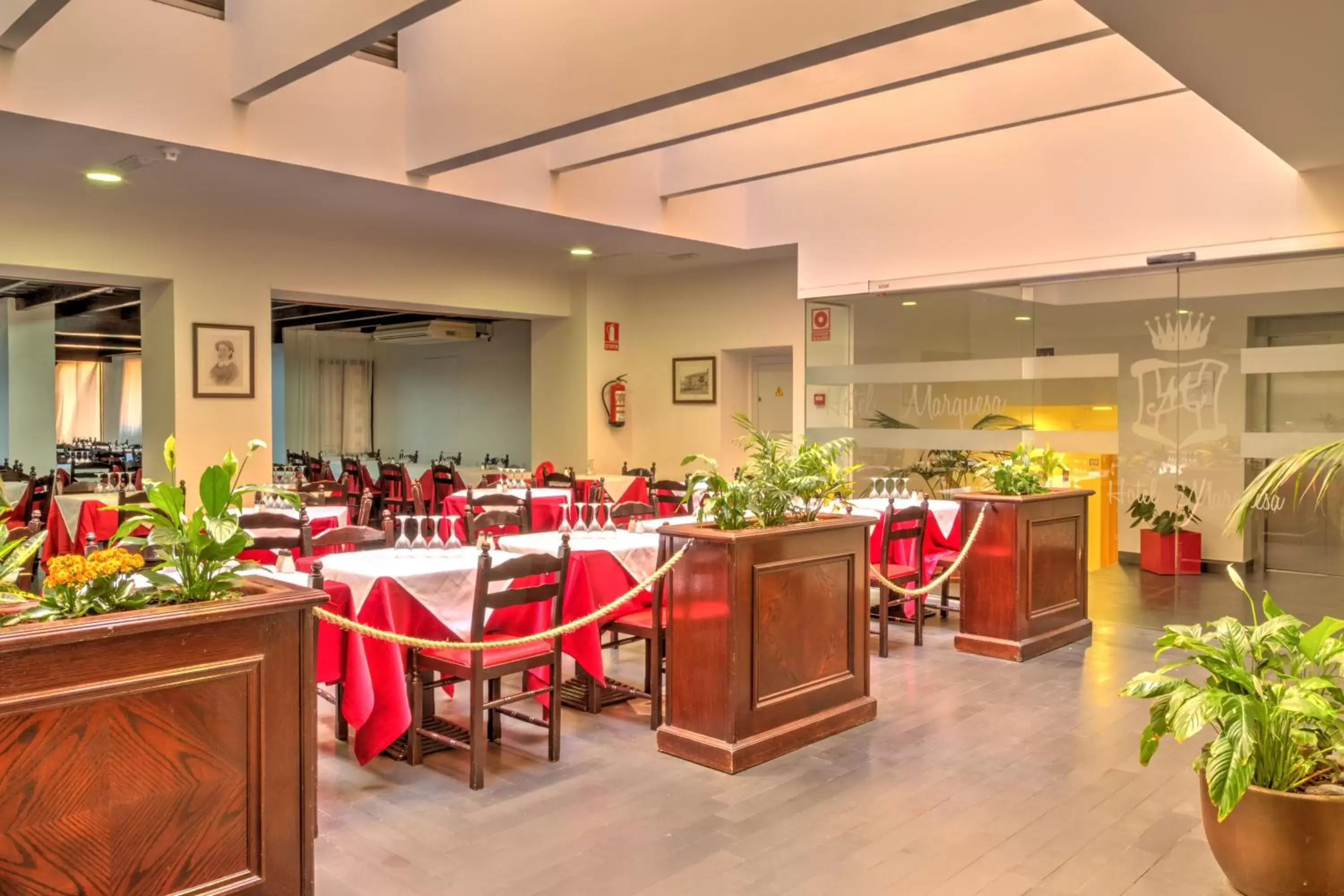 Meals, Restaurant/Places to Eat in Hotel Marquesa