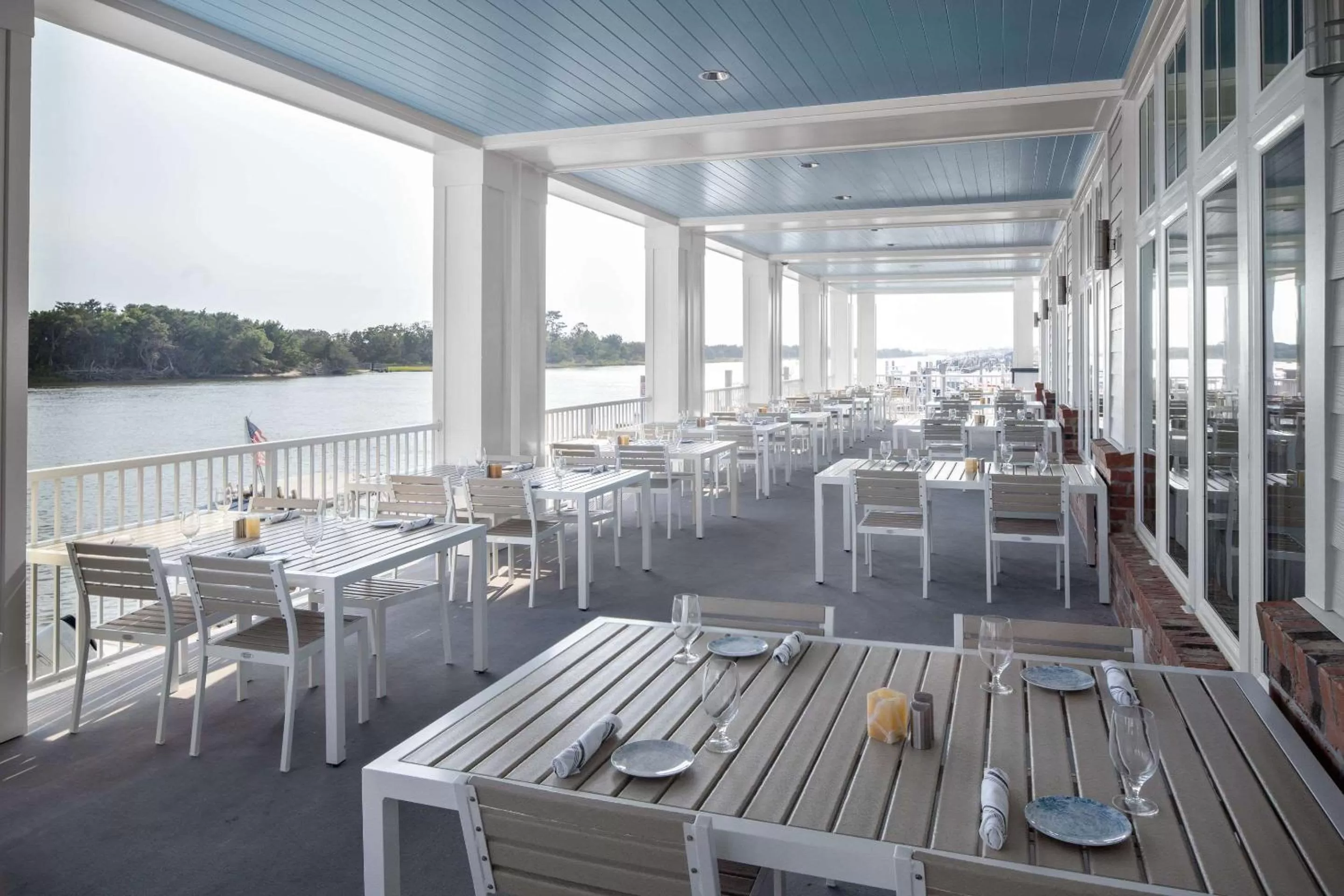 Restaurant/places to eat in Beaufort Hotel